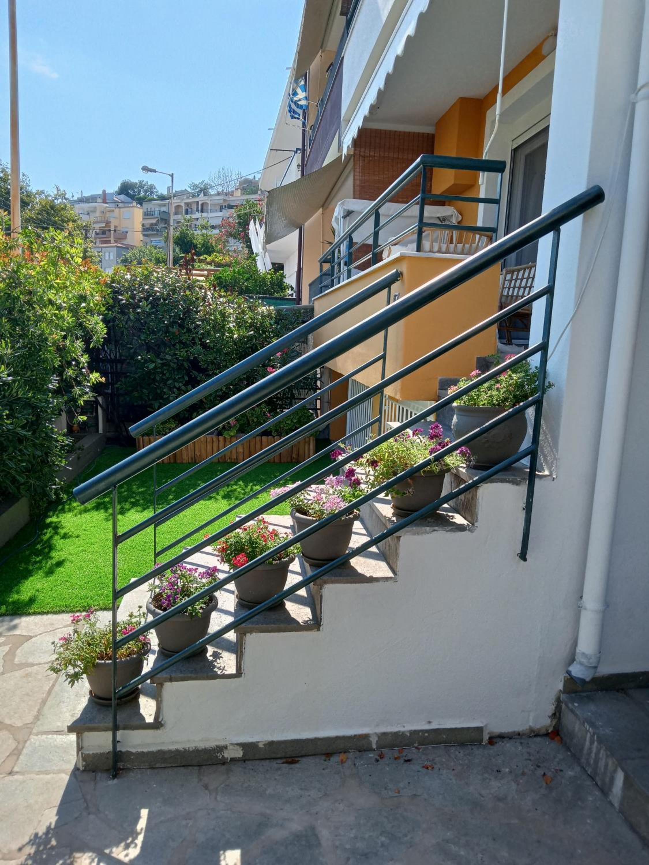 Photo 28
