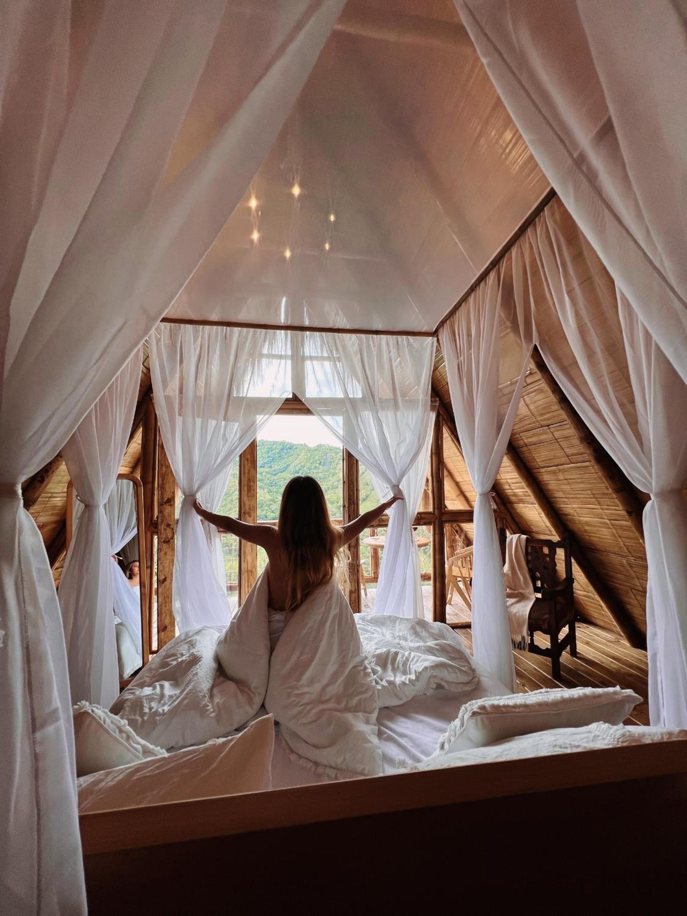 Montelena Glamping view 2