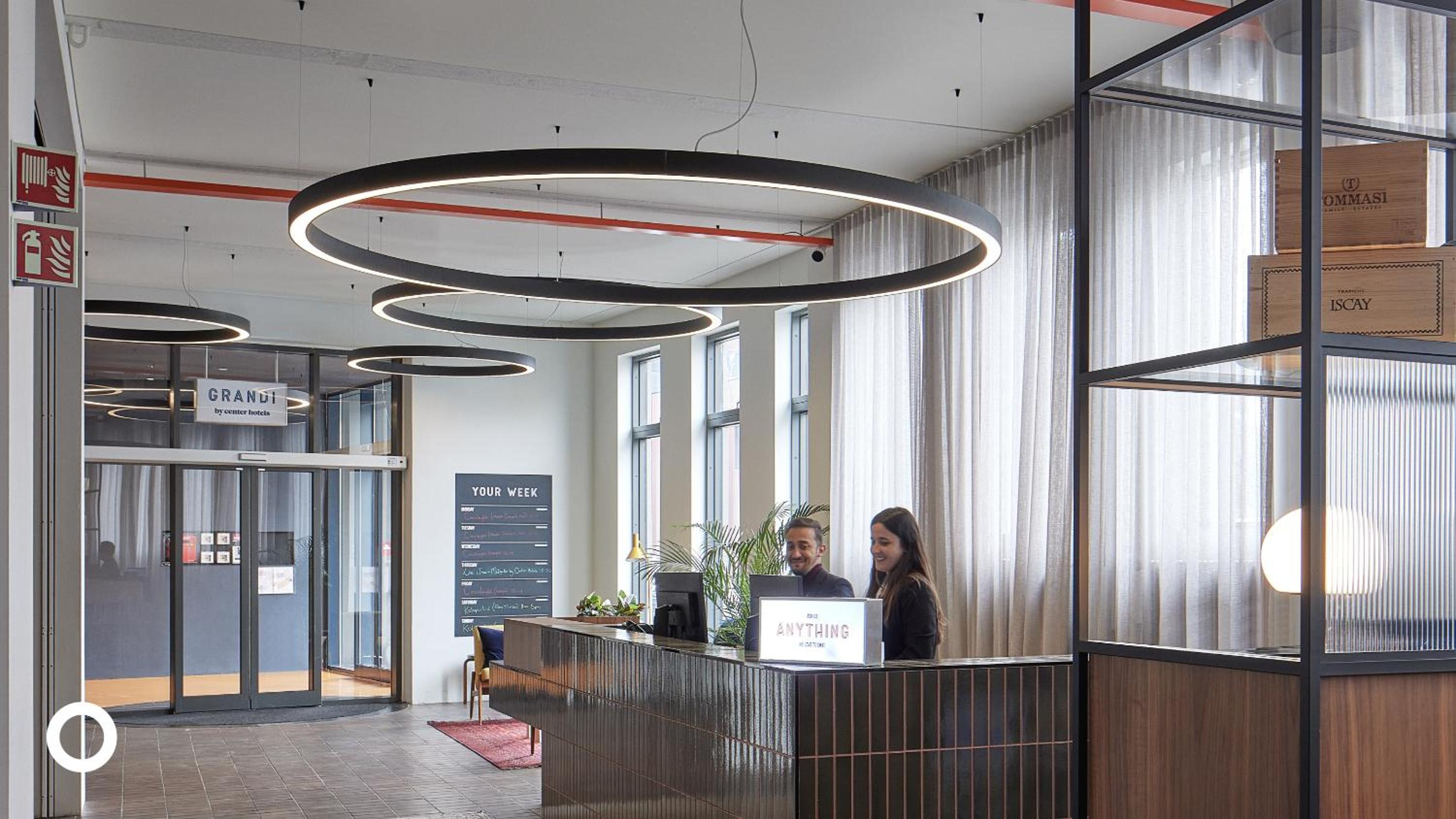 Grandi by Center Hotels 8