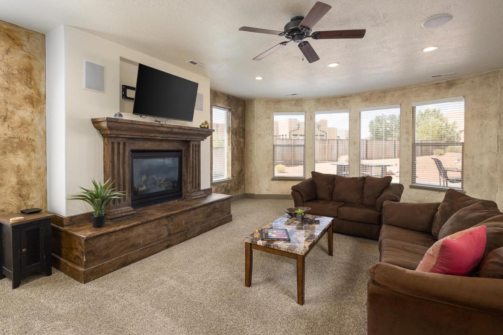 2239 Salida del Sol view 5