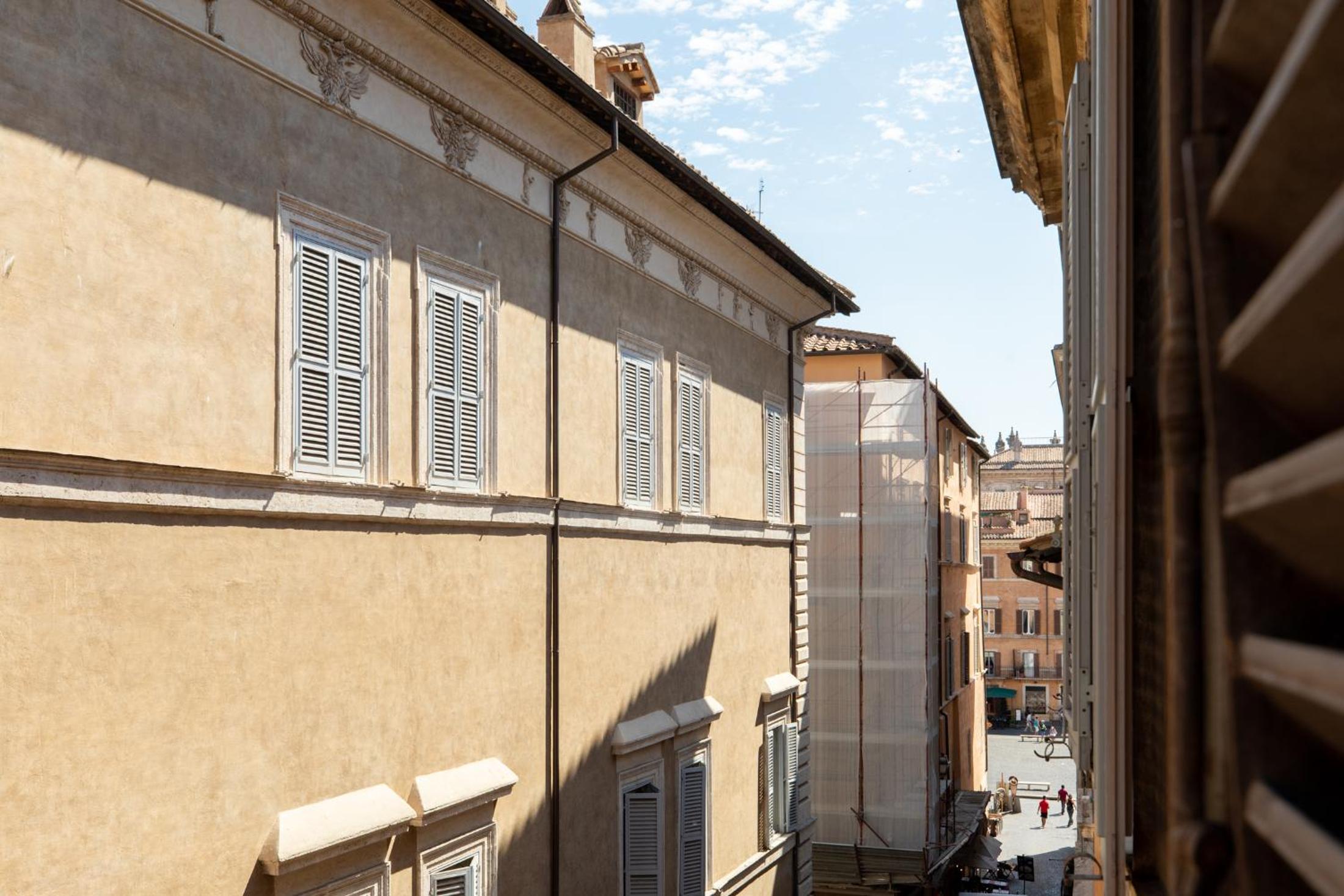 iFlat Luxury Navona Apartment
