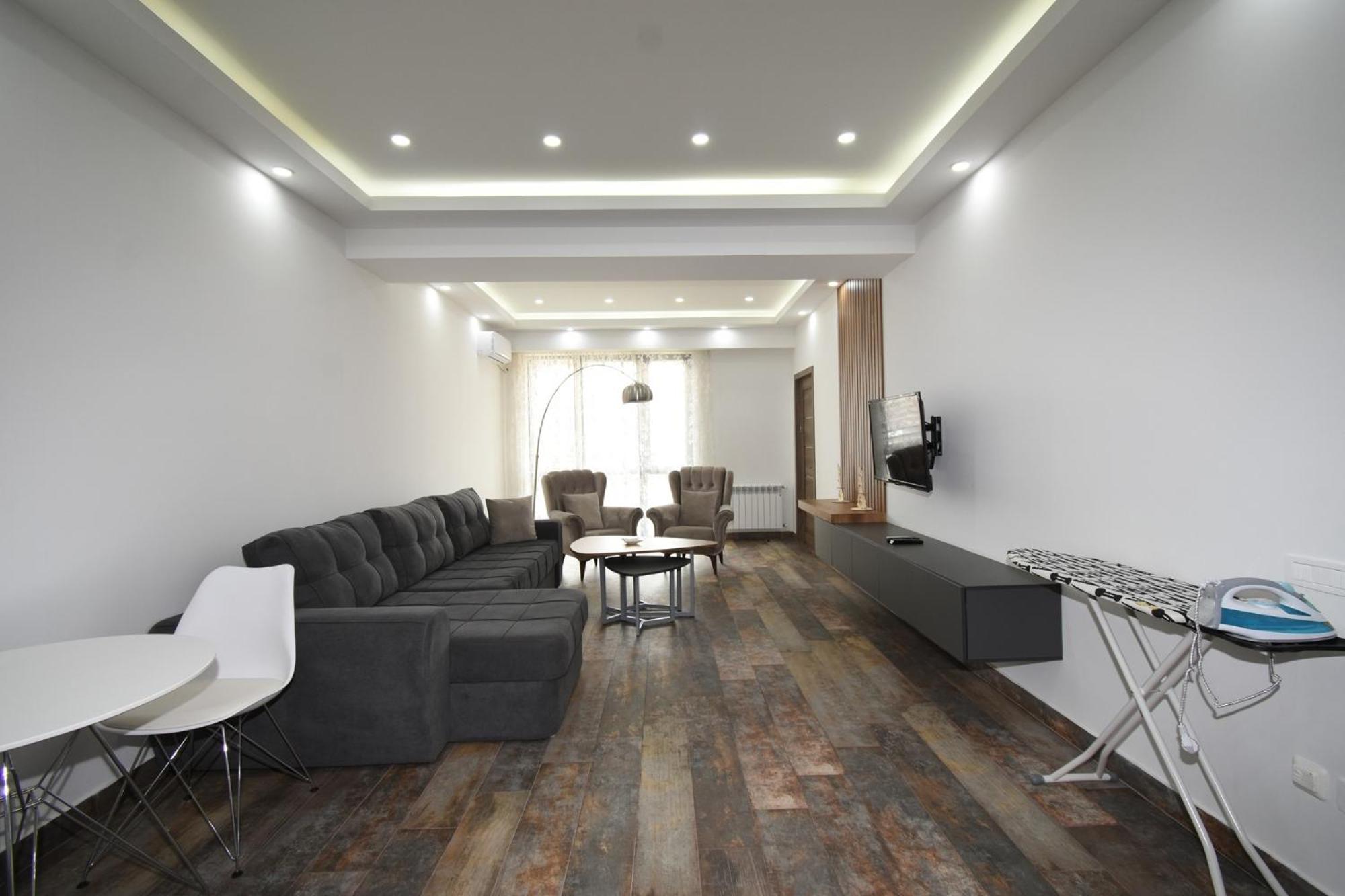Koghbatsi street, 2 bedrooms Modern and Beautiful apartment KO166