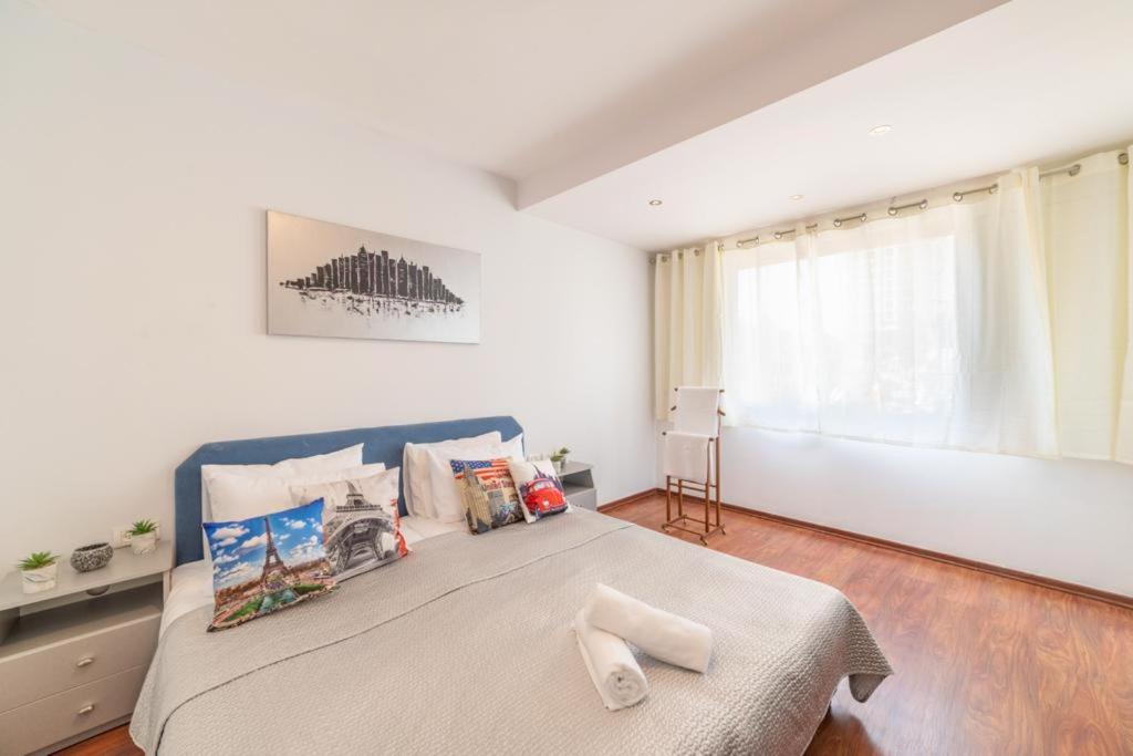 Art Apartment In Mamila - Art & View