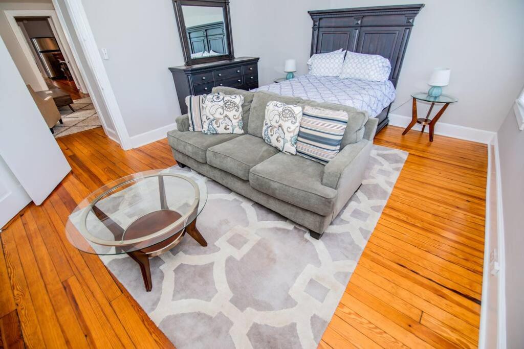 Annapolis Vacations - King George Downtown Annapolis Getaway - Property Image 10