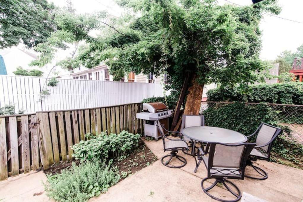 Annapolis Vacations - King George Downtown Annapolis Getaway - Property Image 11