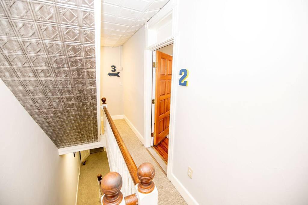 Annapolis Vacations - King George Downtown Annapolis Getaway - Property Image 3