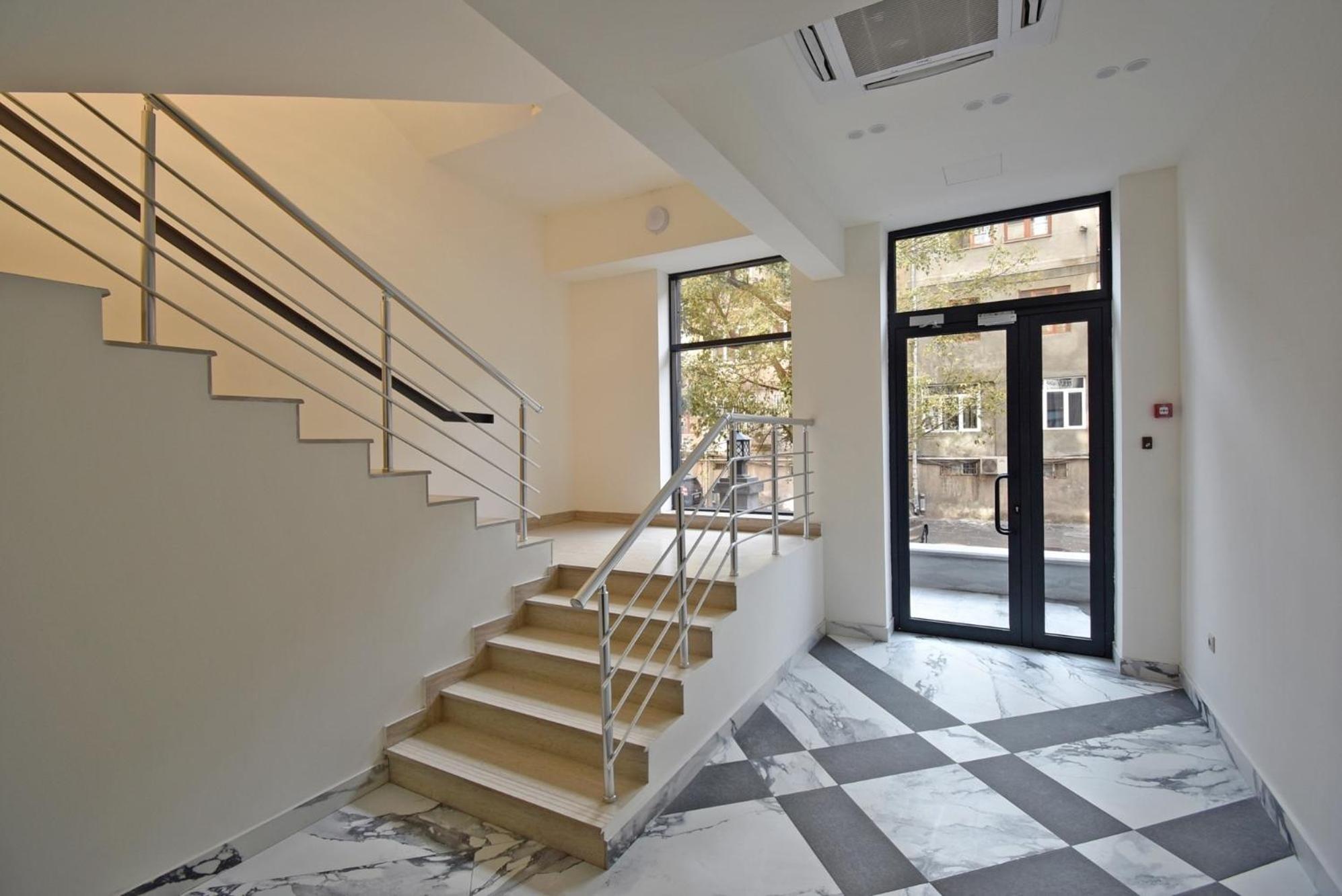 Koghbatsi street, 2 bedrooms Modern and Beautiful apartment KO166