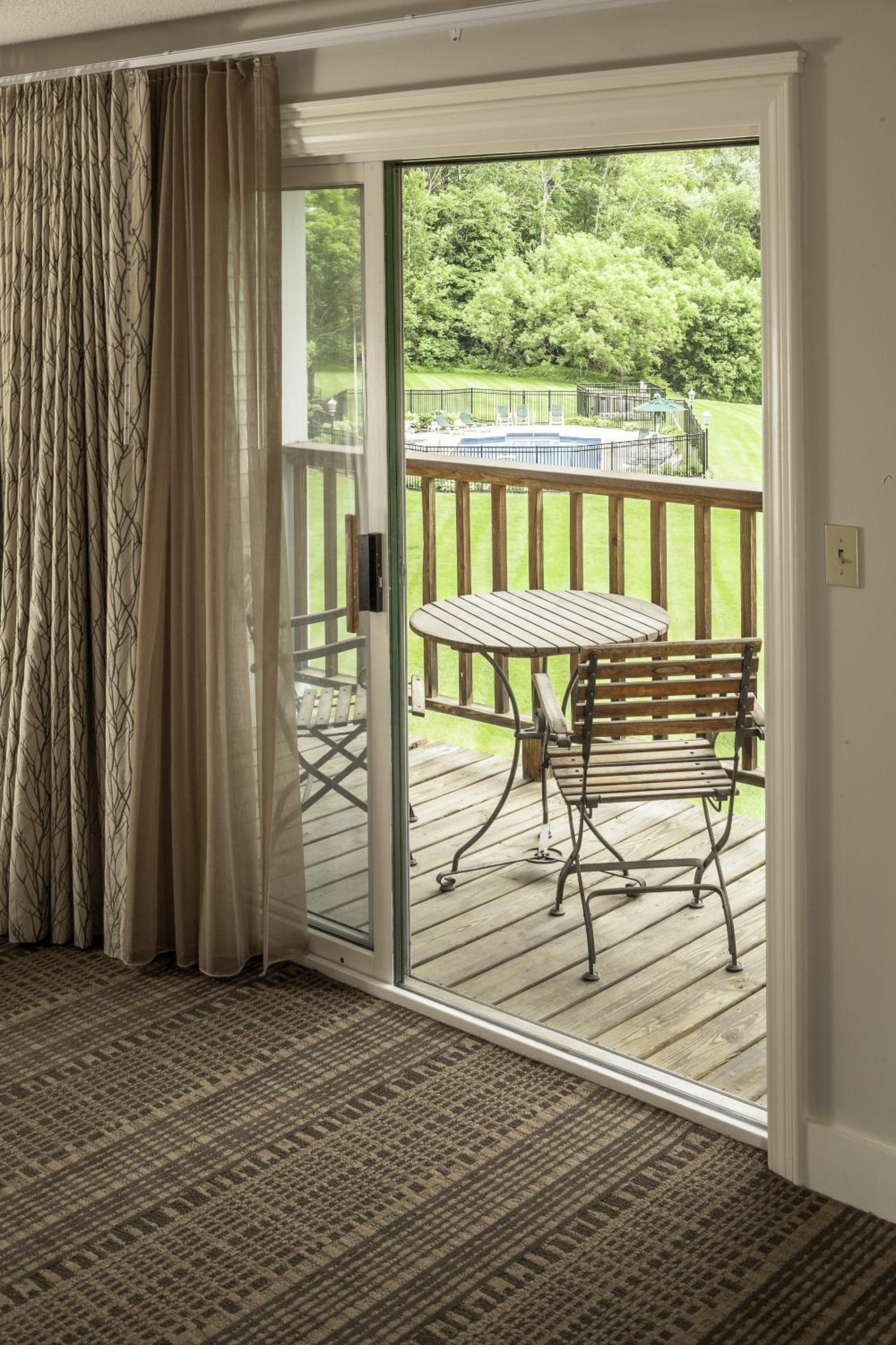 Fairbanks Inn