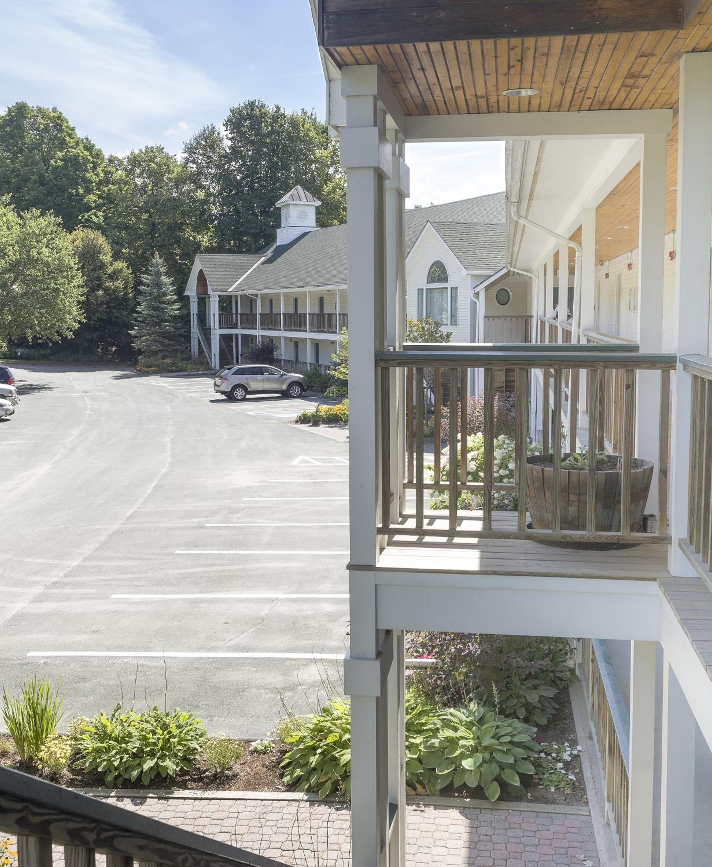 Fairbanks Inn