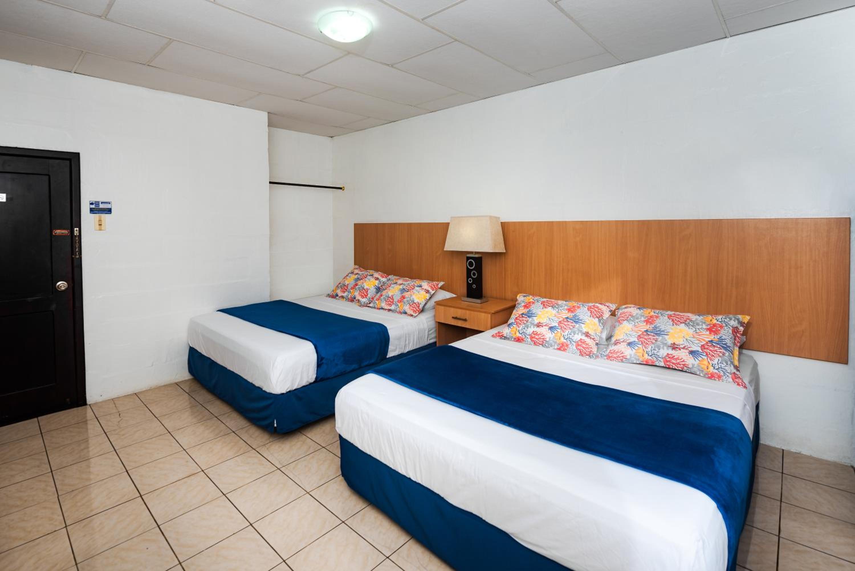 Hostal North Seymour