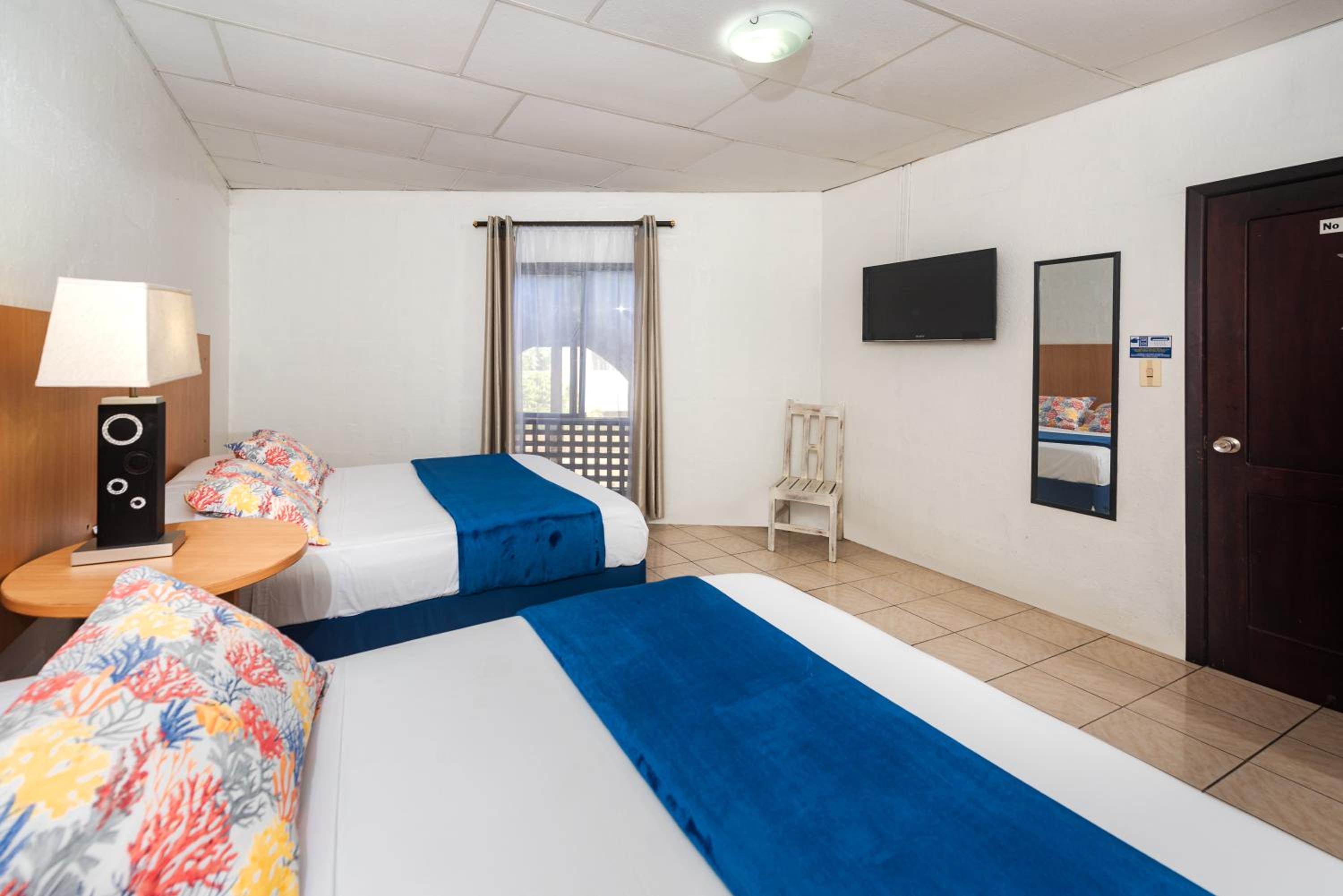 Hostal North Seymour