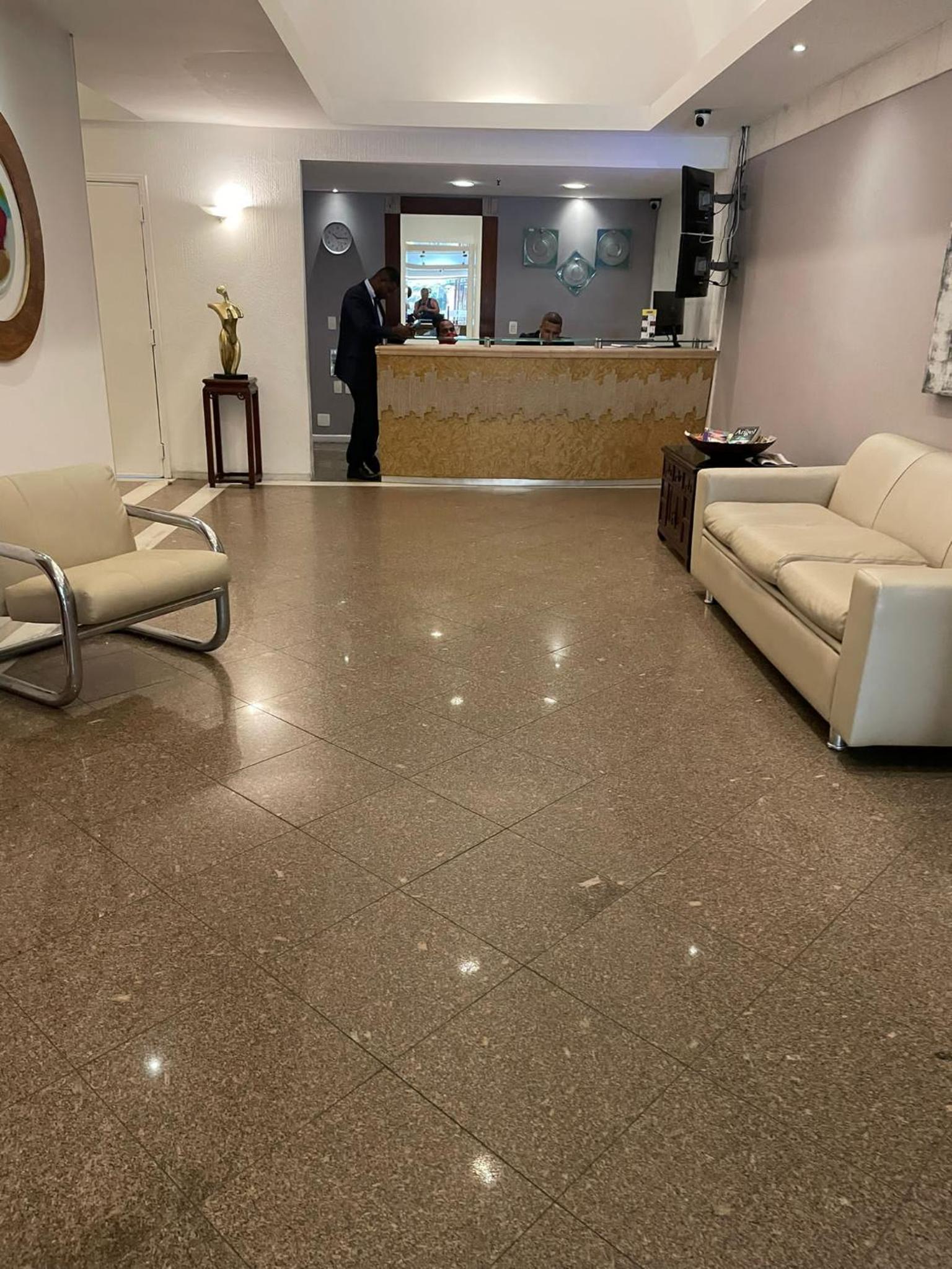 Precioso apartamento con terraza, piscina y parking