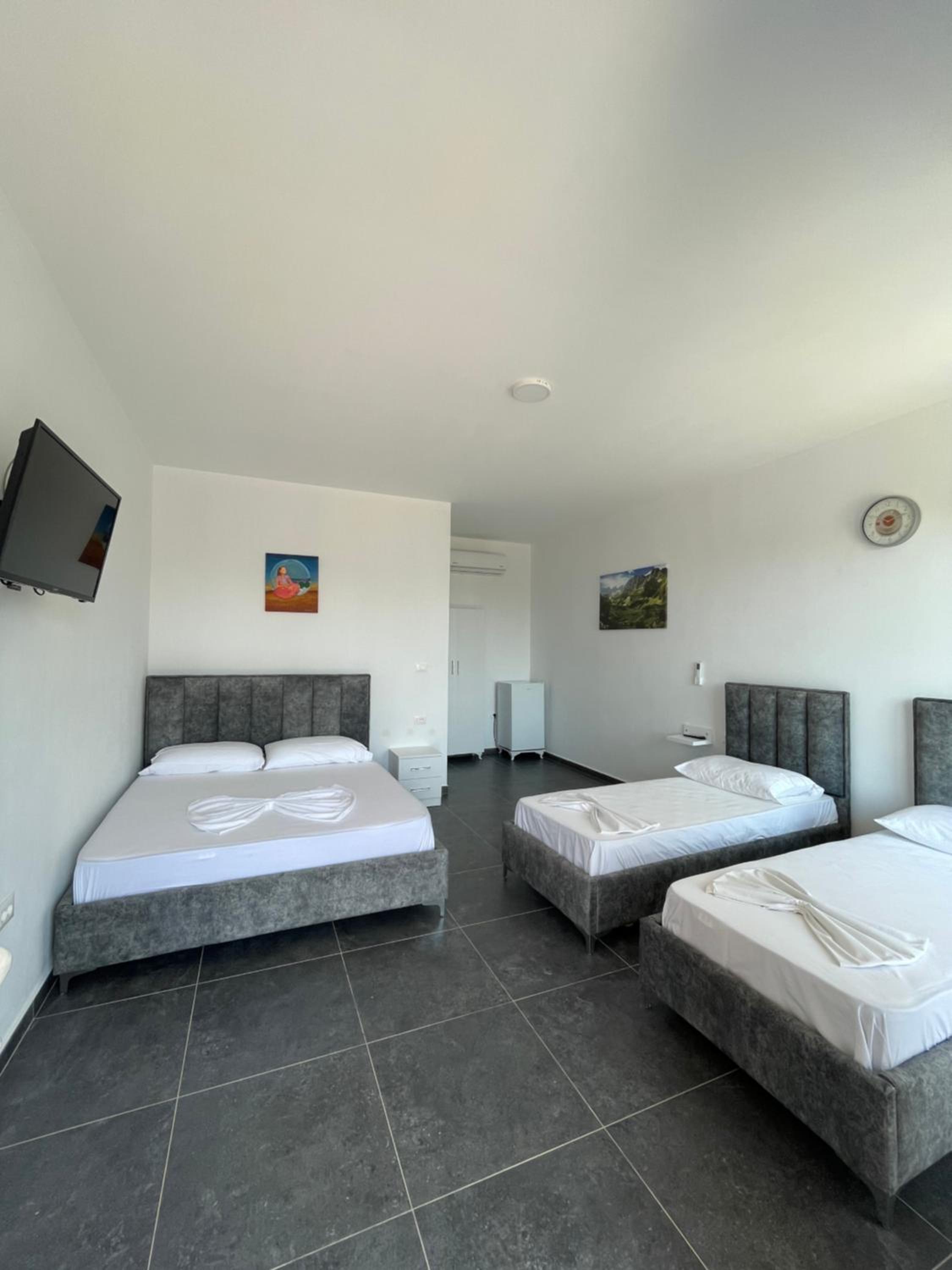 Essos Villas