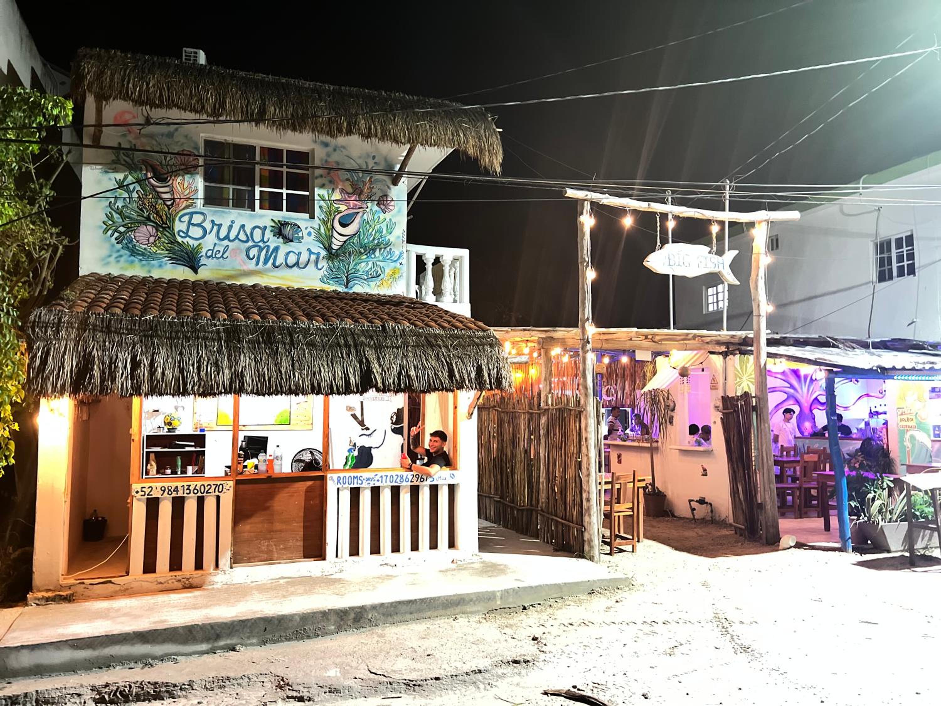 Hotel Brisa Del Mar - Image 1