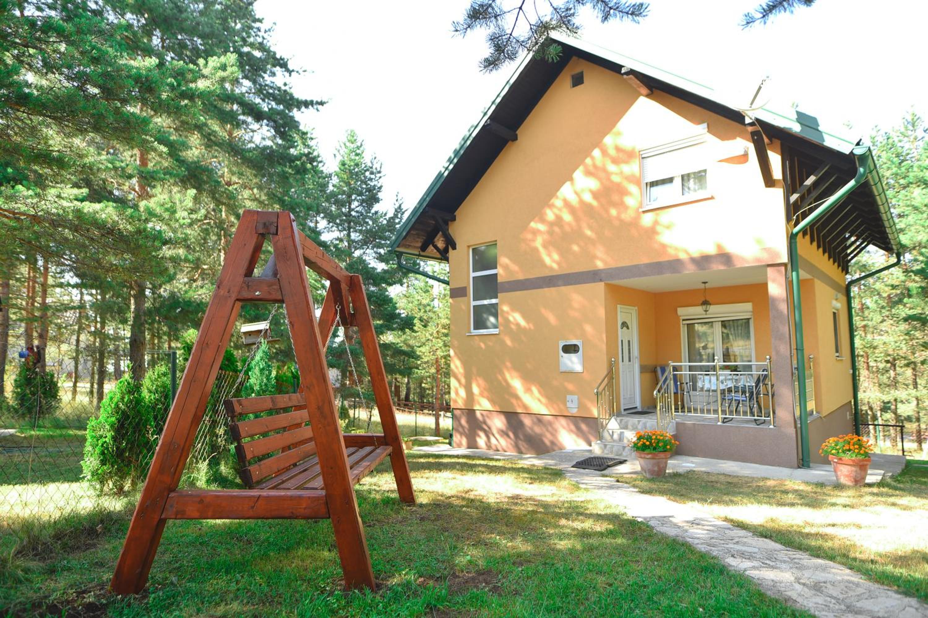 Photo 23