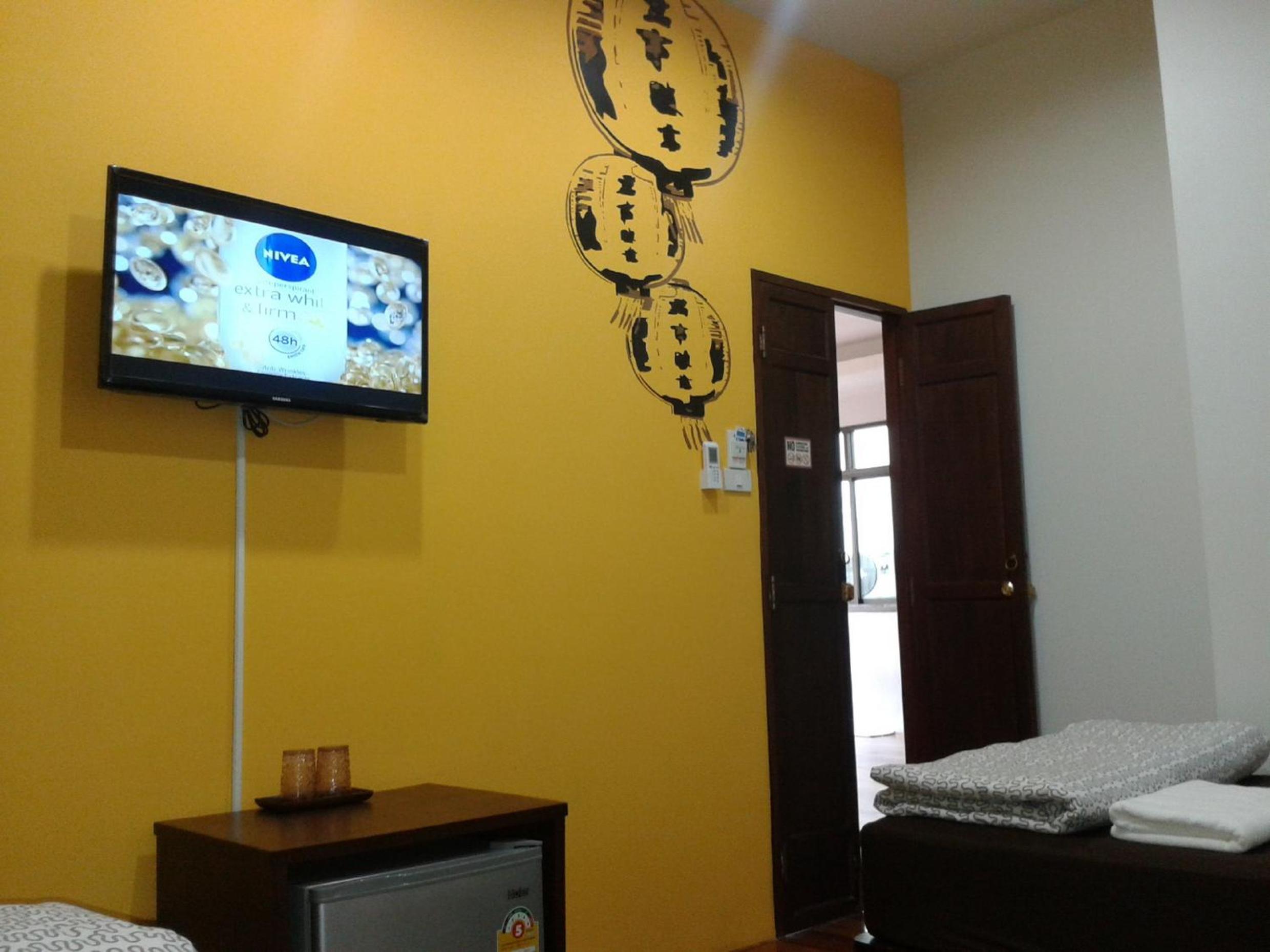 Phuket Sunny Hostel