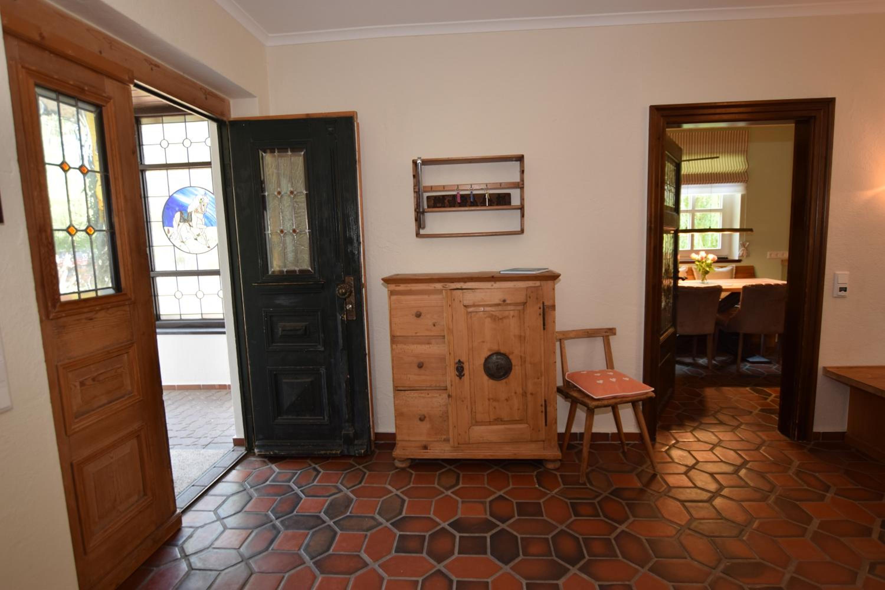 Landhaus Hideaway mit Aussenpool, Sauna und Kamin