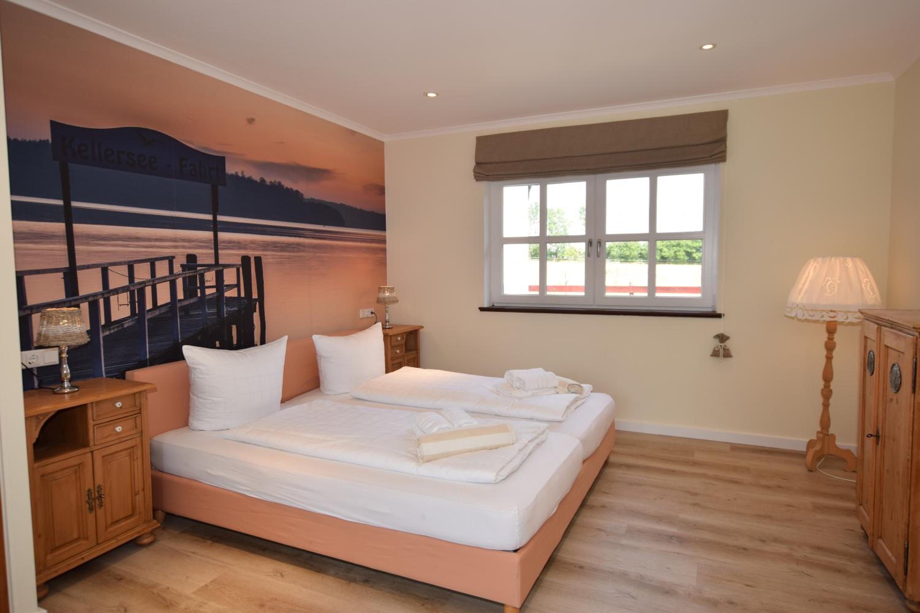 Landhaus Hideaway mit Aussenpool, Sauna und Kamin
