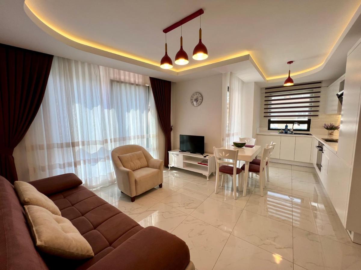 Elite Marine Residence - Cleopatra, Center view 3