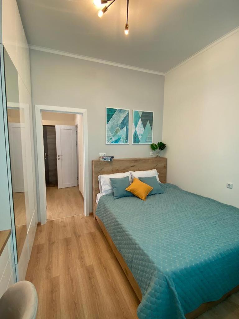 Beautiful apartment with 3 balconies in the center of Yerevan