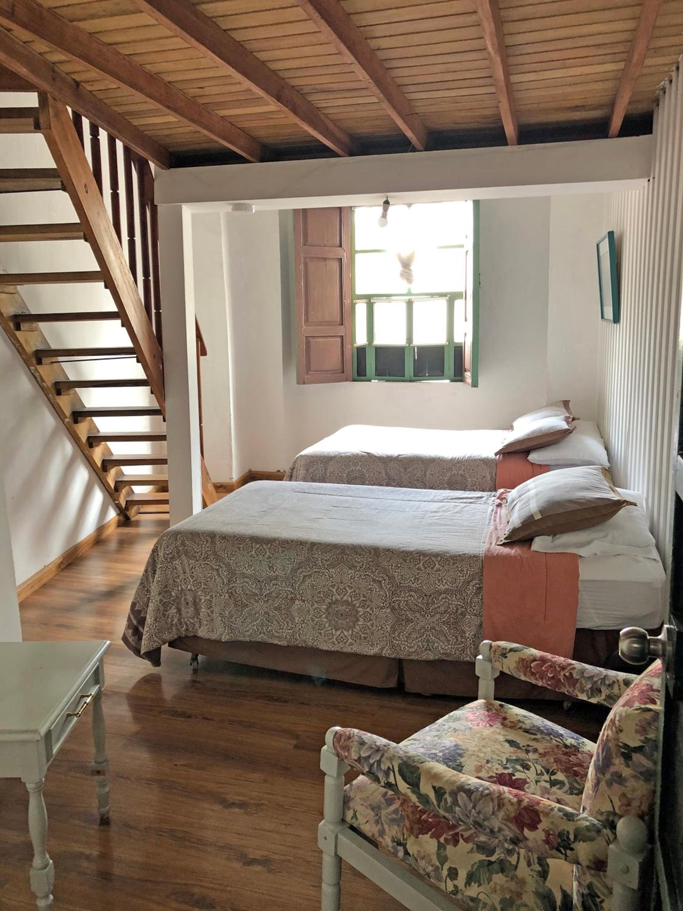 Hostal Latina