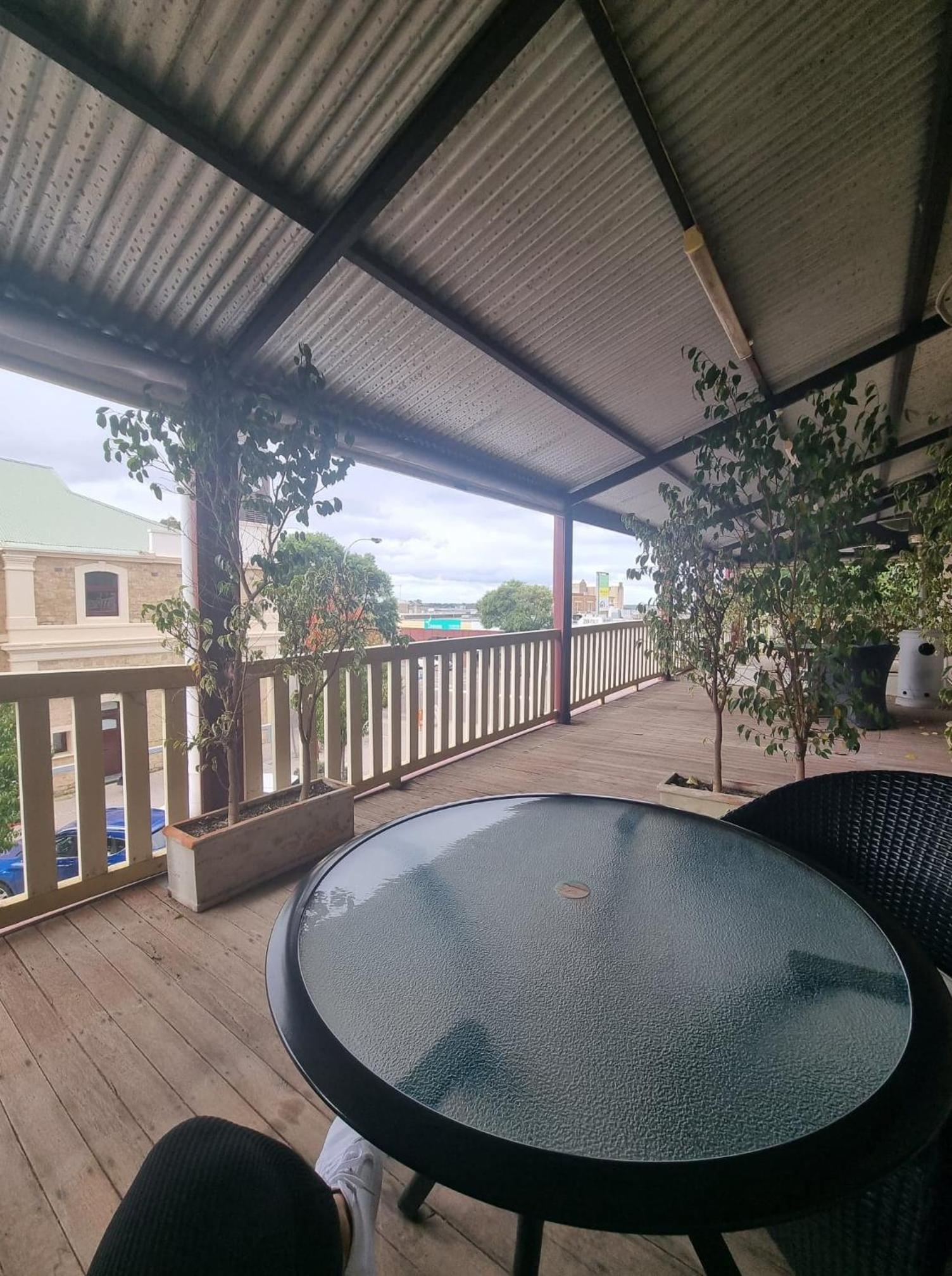 Balcony On Sixth Lodge