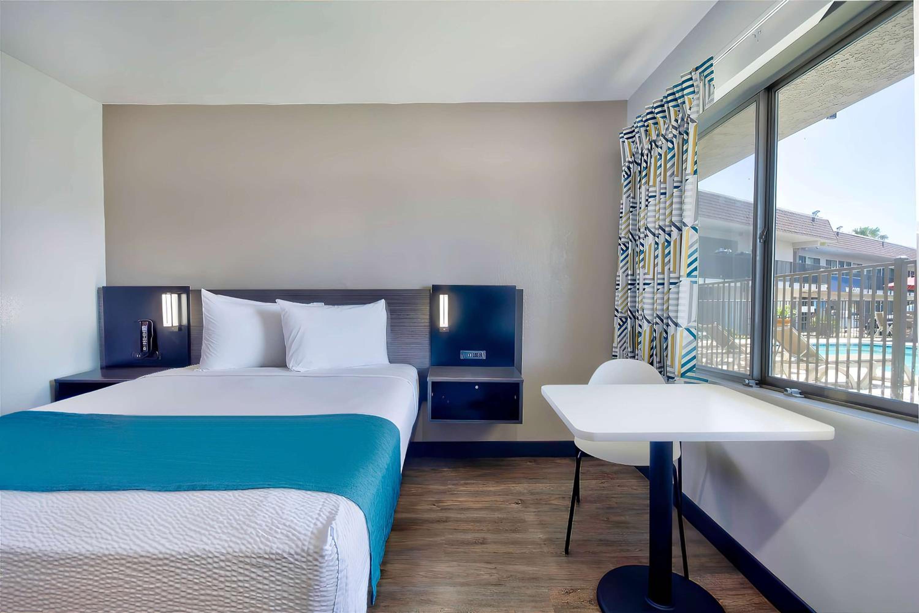 Motel 6-Palmdale, CA