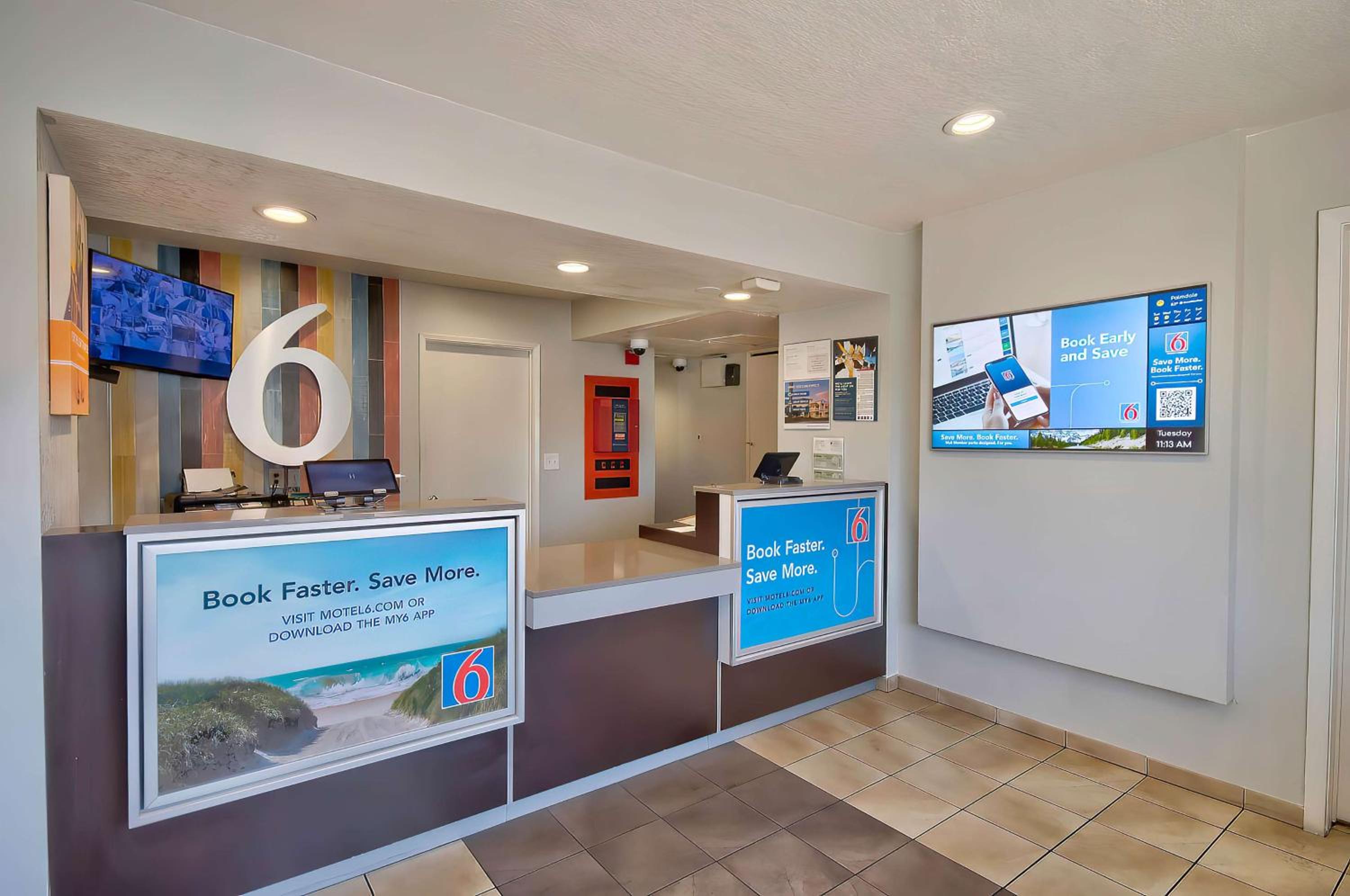 Motel 6-Palmdale, CA