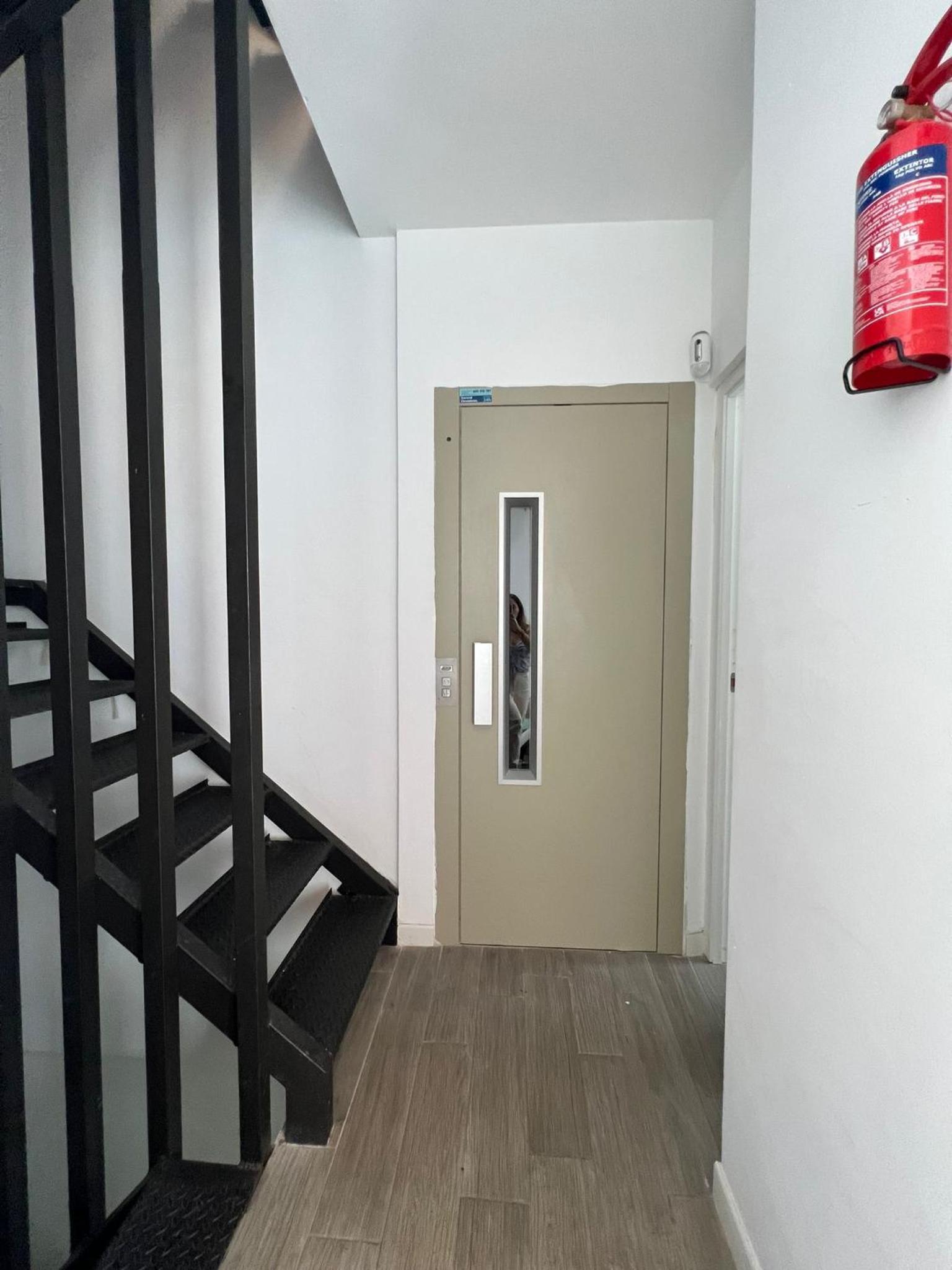 Suite by Hawkins interior 1º A view 3
