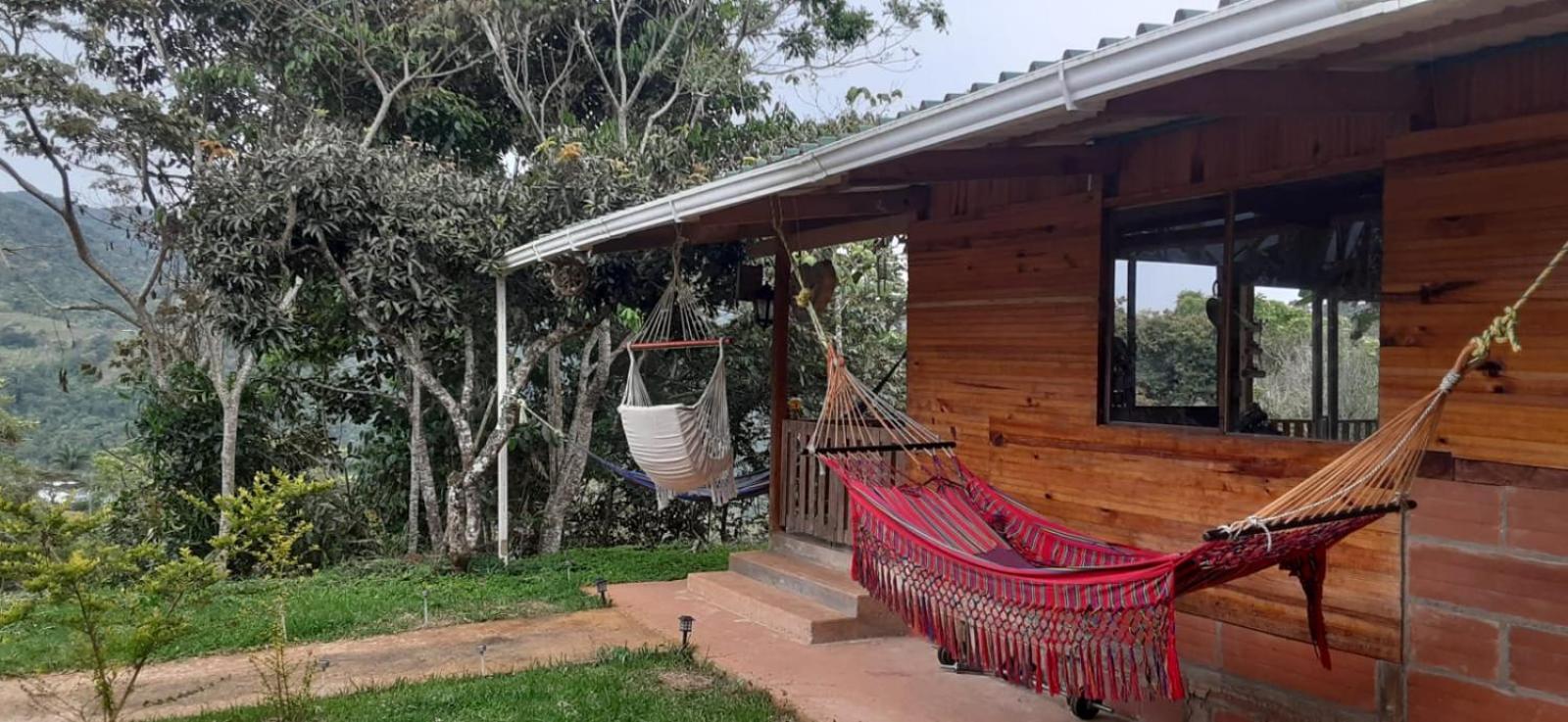 LA CASA DEL BOSQUE Via SALADITO
