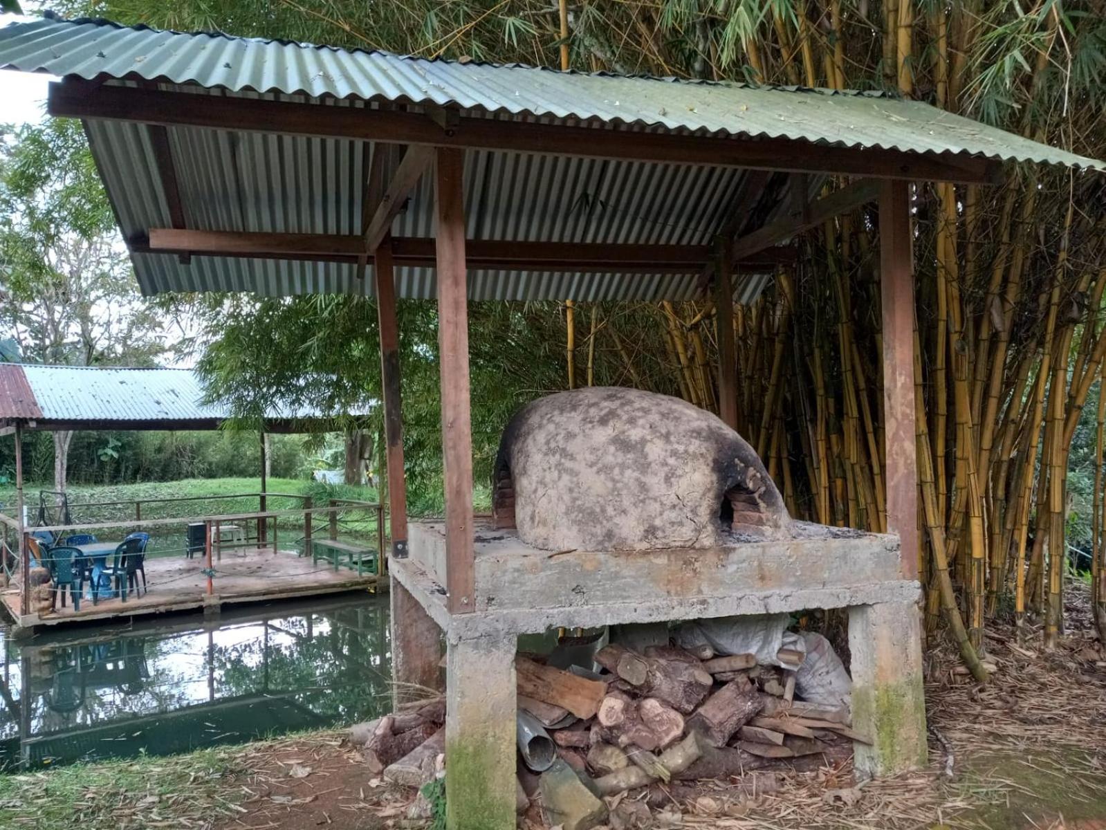 LA CASA DEL BOSQUE Via SALADITO
