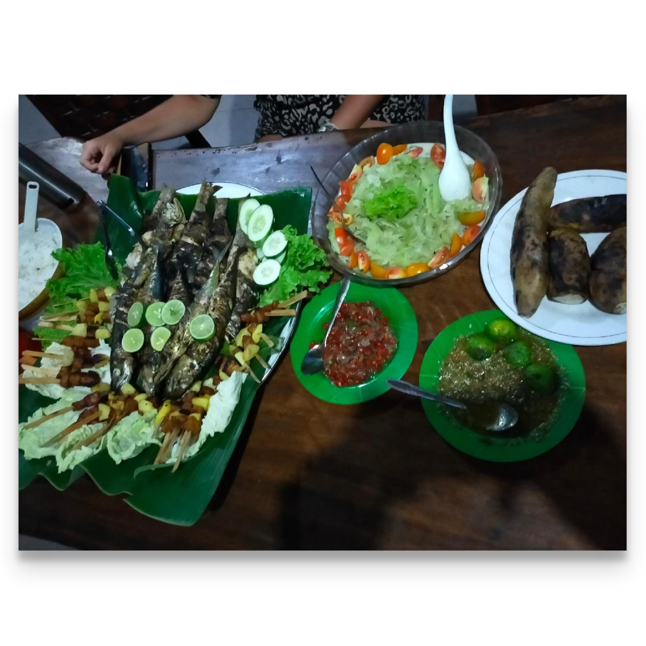 Bali Bungalow Medewisurf-homestay view 3