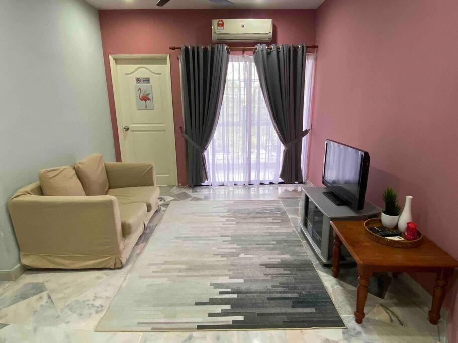 Homestay Ria Shah Alam/Subang photo 1
