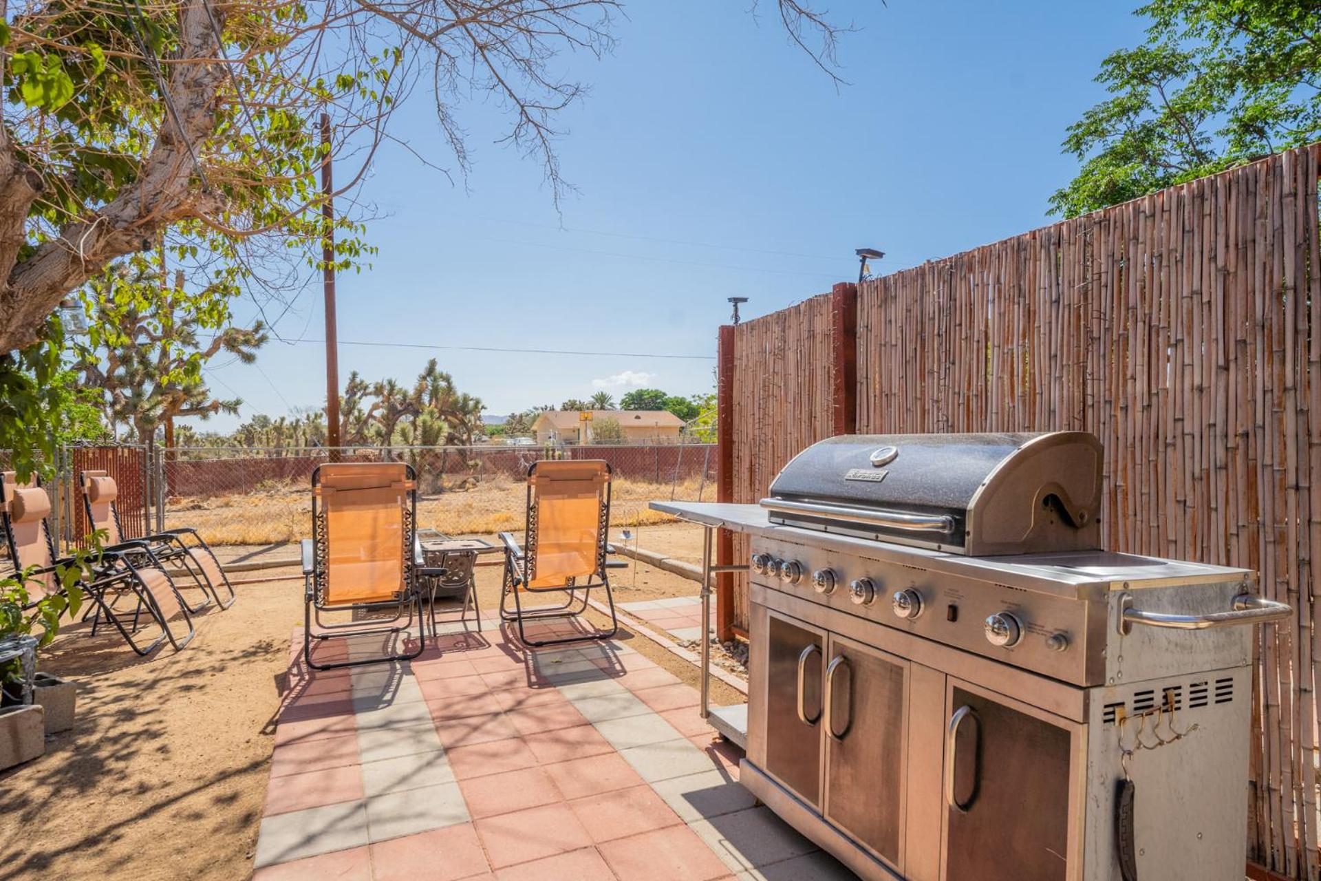 *NEW*King Beds*BBQ Grill*Fire-pit*Hammock*workplace