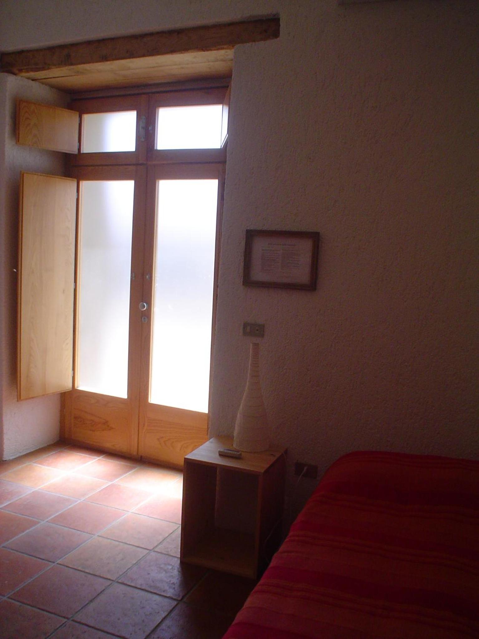 Photo 33