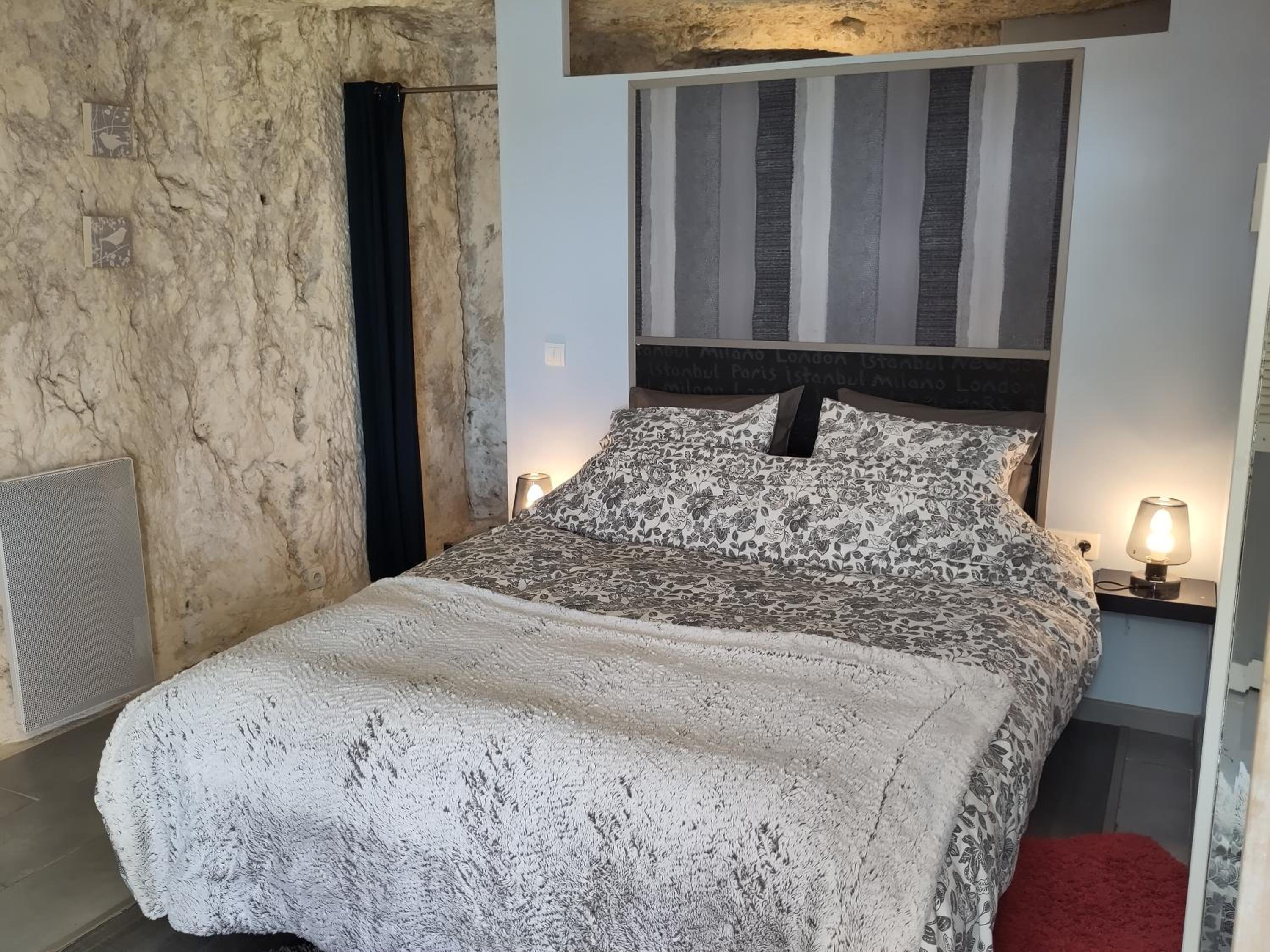 Le Gite de la Loire - Unique Troglodyte Stay, photo 29