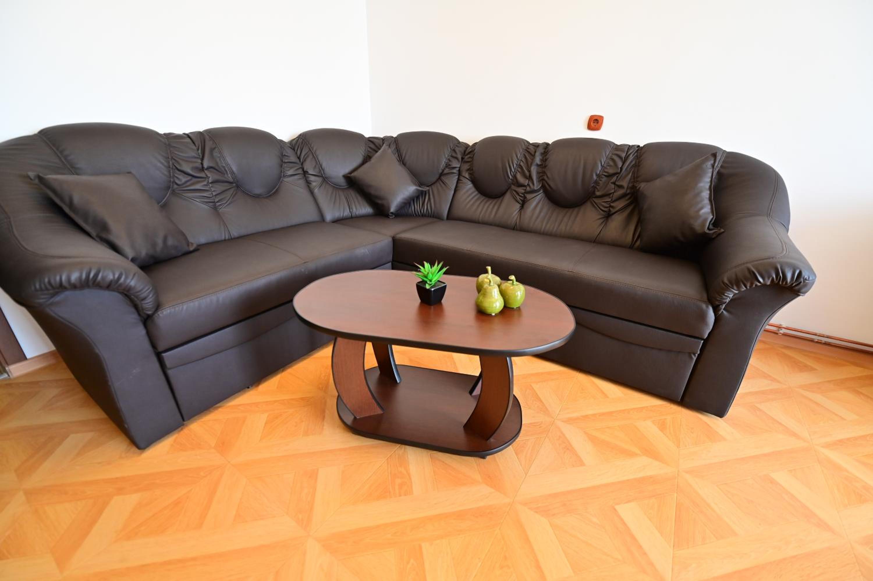 Vacation Apartment with free parking view 5