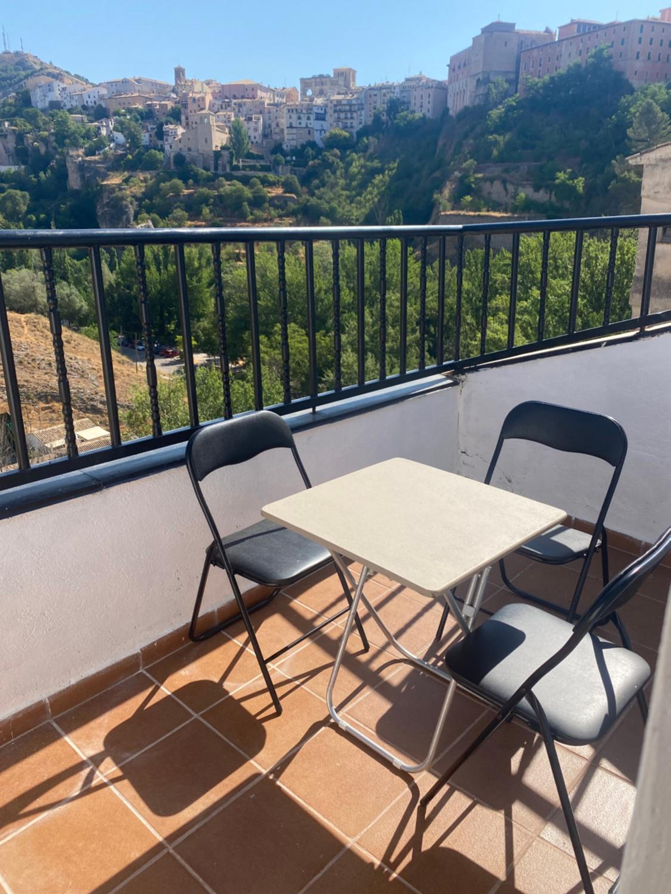 VUT La Calle Estrecha