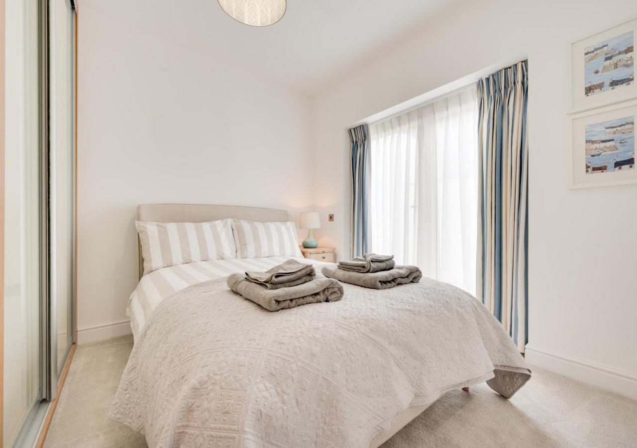 5 Bed in Saundersfoot oc-pw9271 view 3