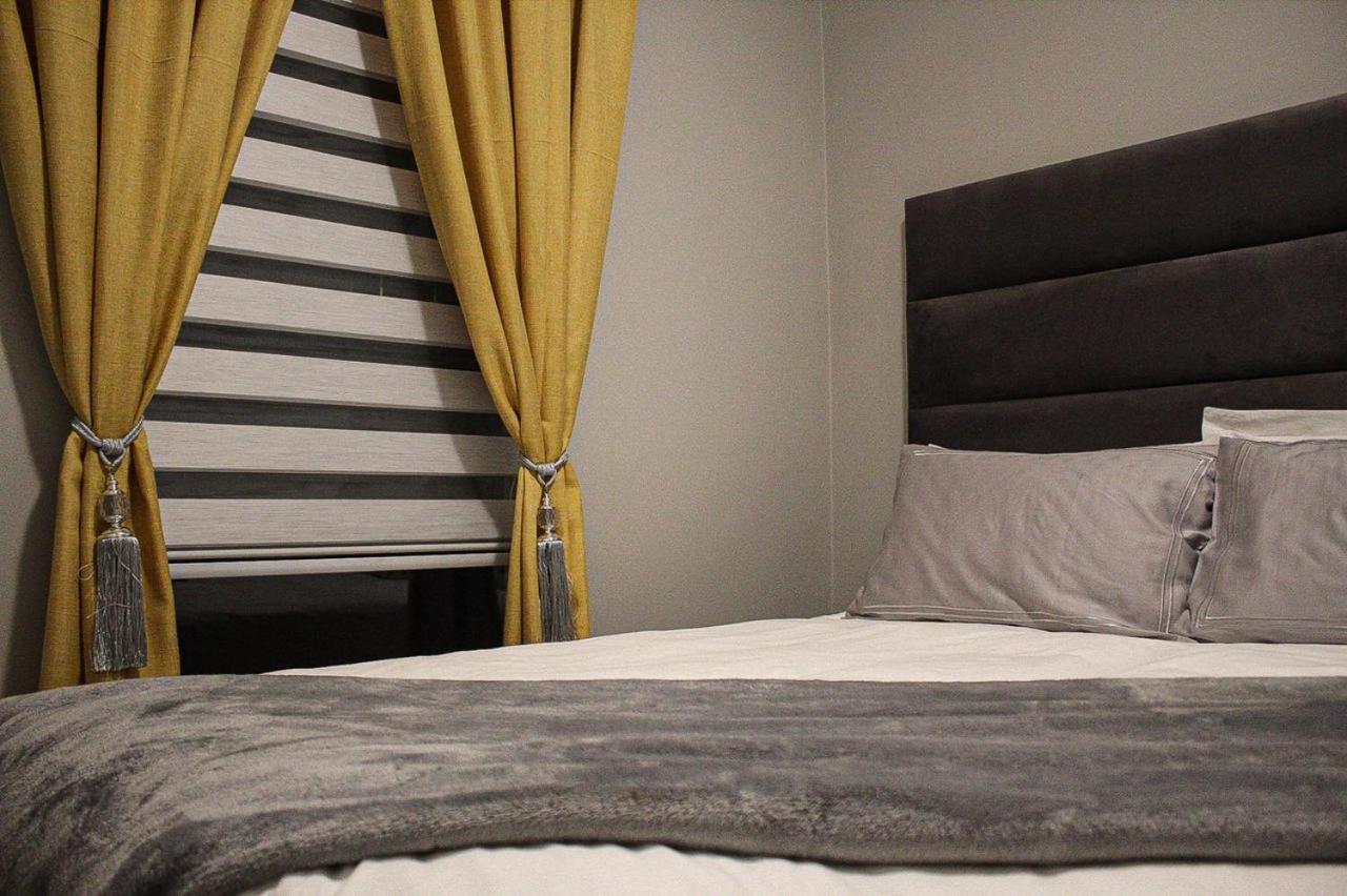 Zodiac Luxury Suites view 2