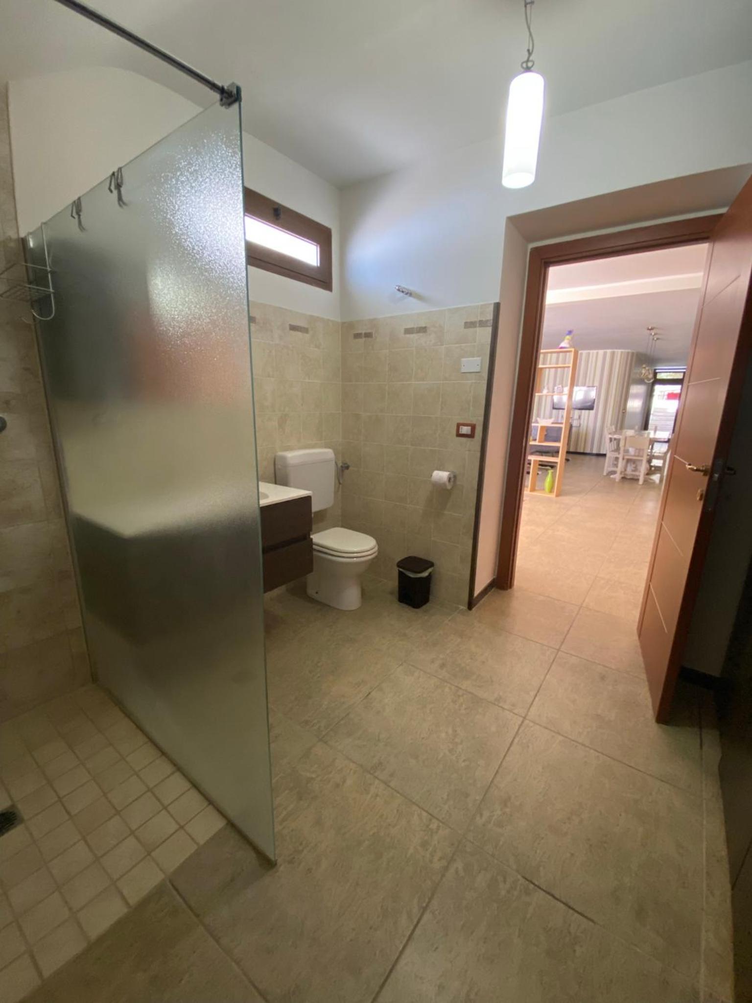 Real Home en Ruffano — bathroom