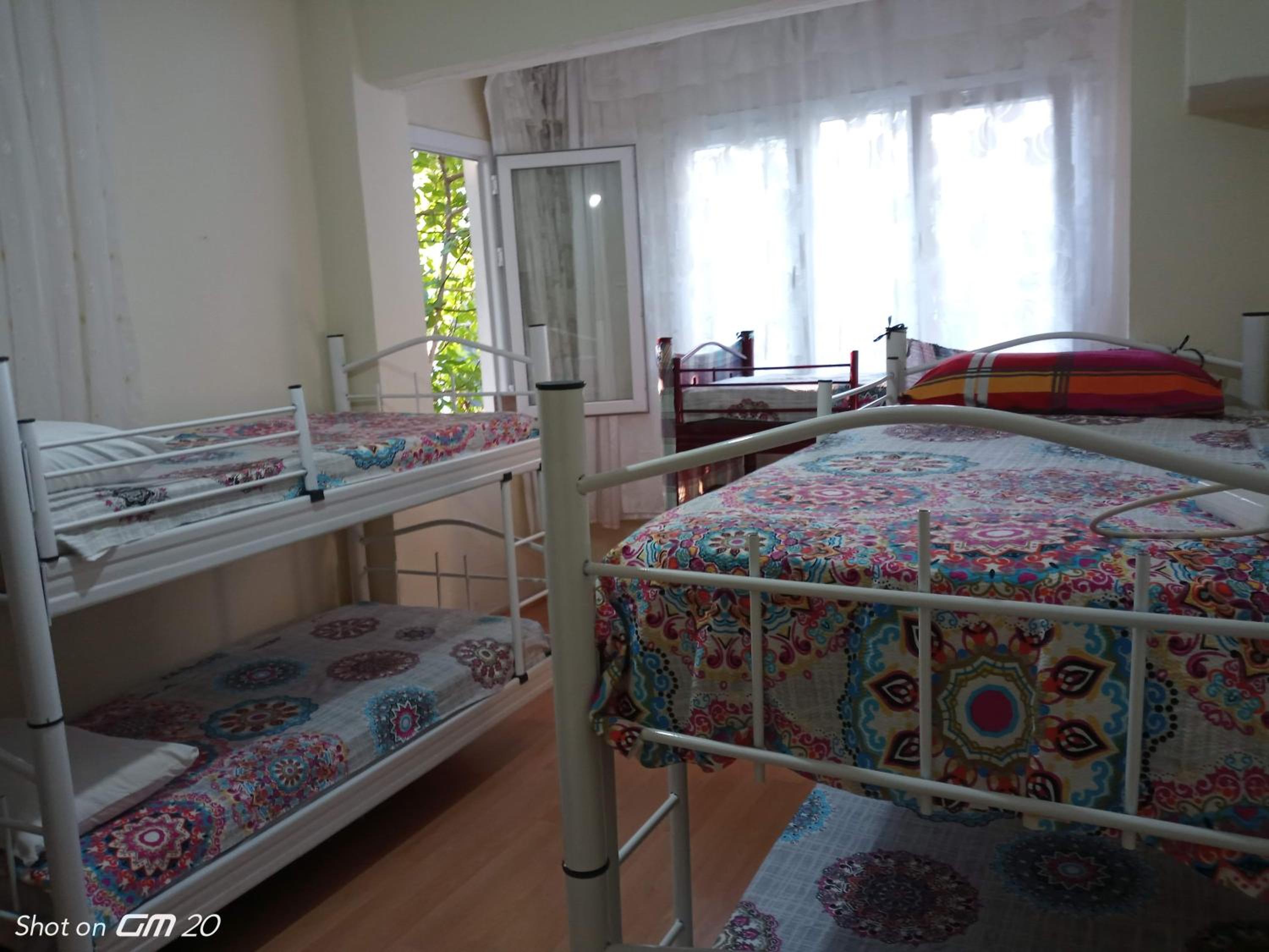 HZD Apartments Hostel - Image 35
