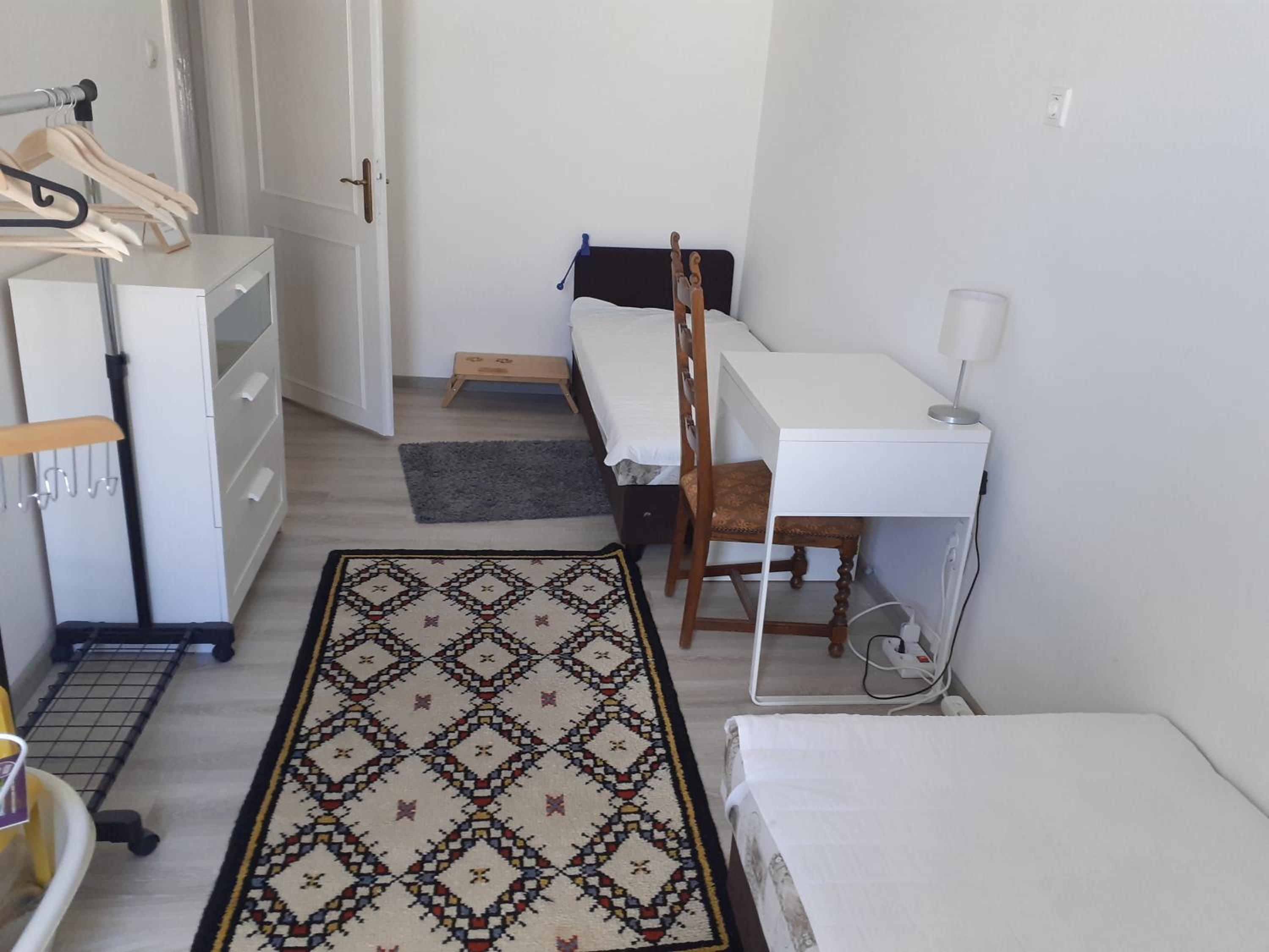 Budapest City Bridge Apartman view 3