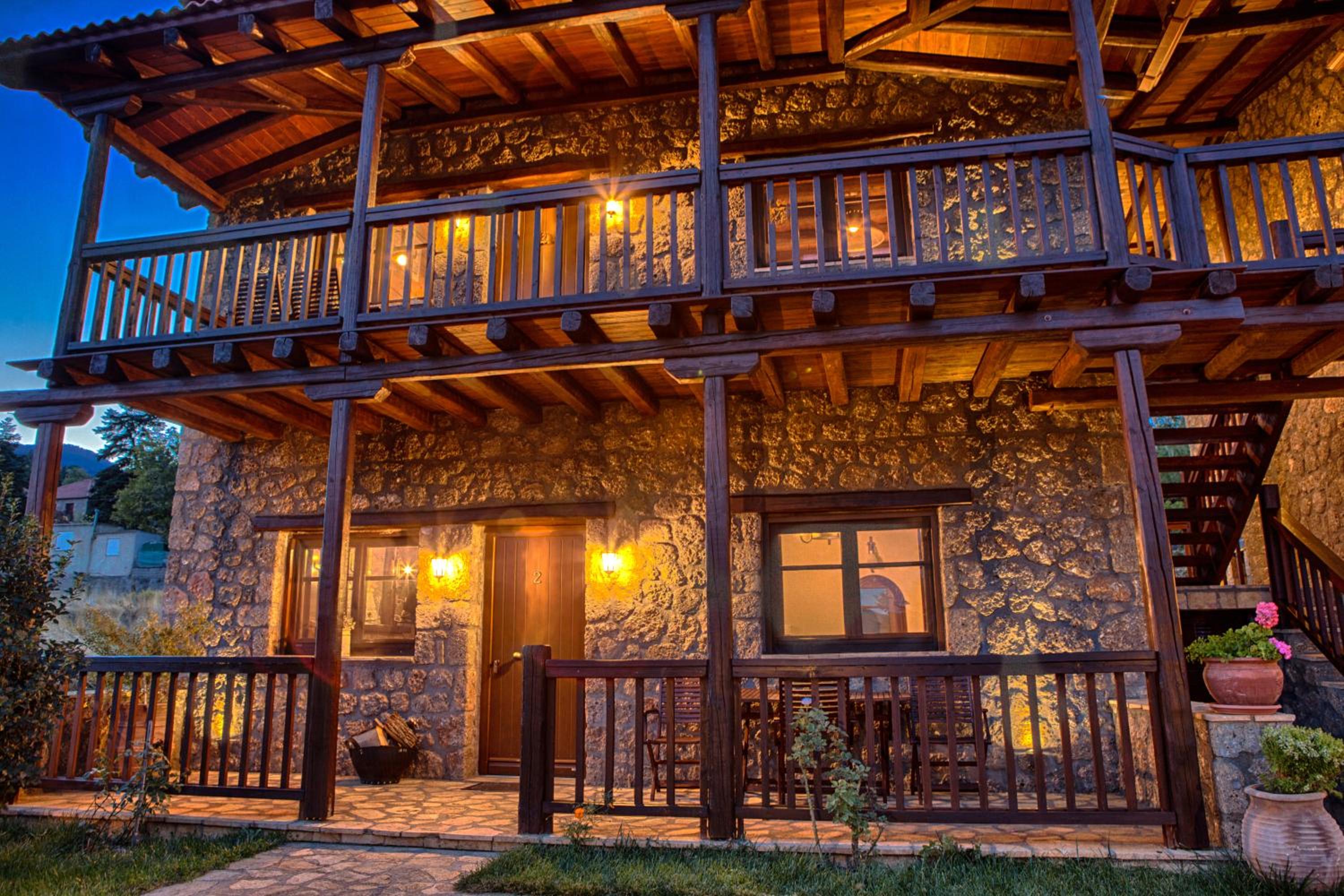 Pera Alonia Guest House