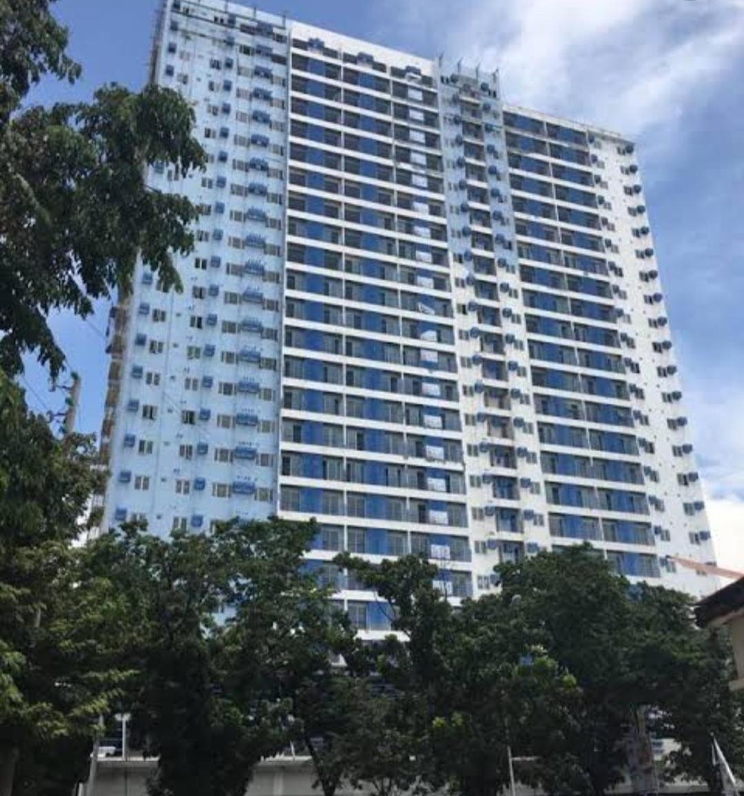 Lifestyle at The Loop Towers Condotel