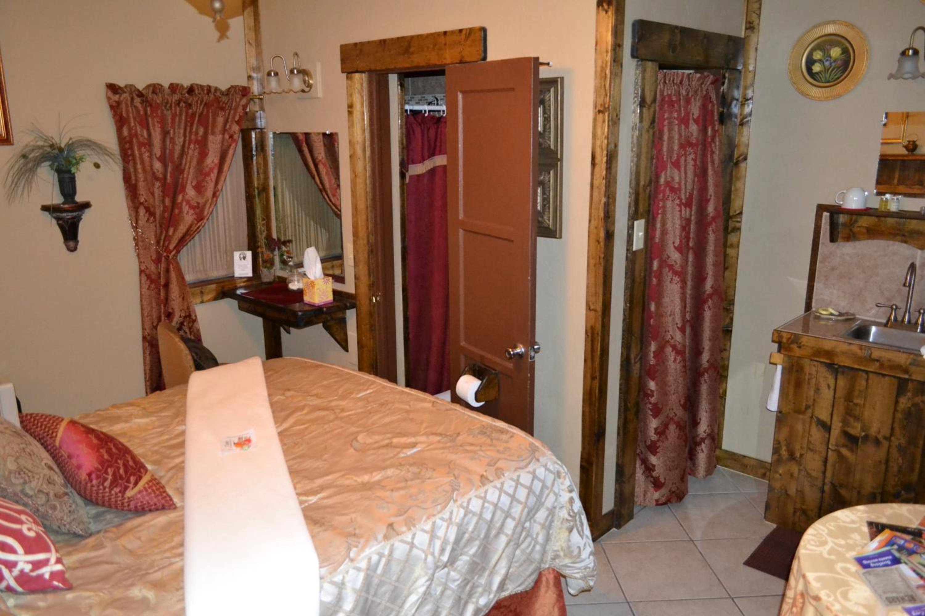 Photo 12