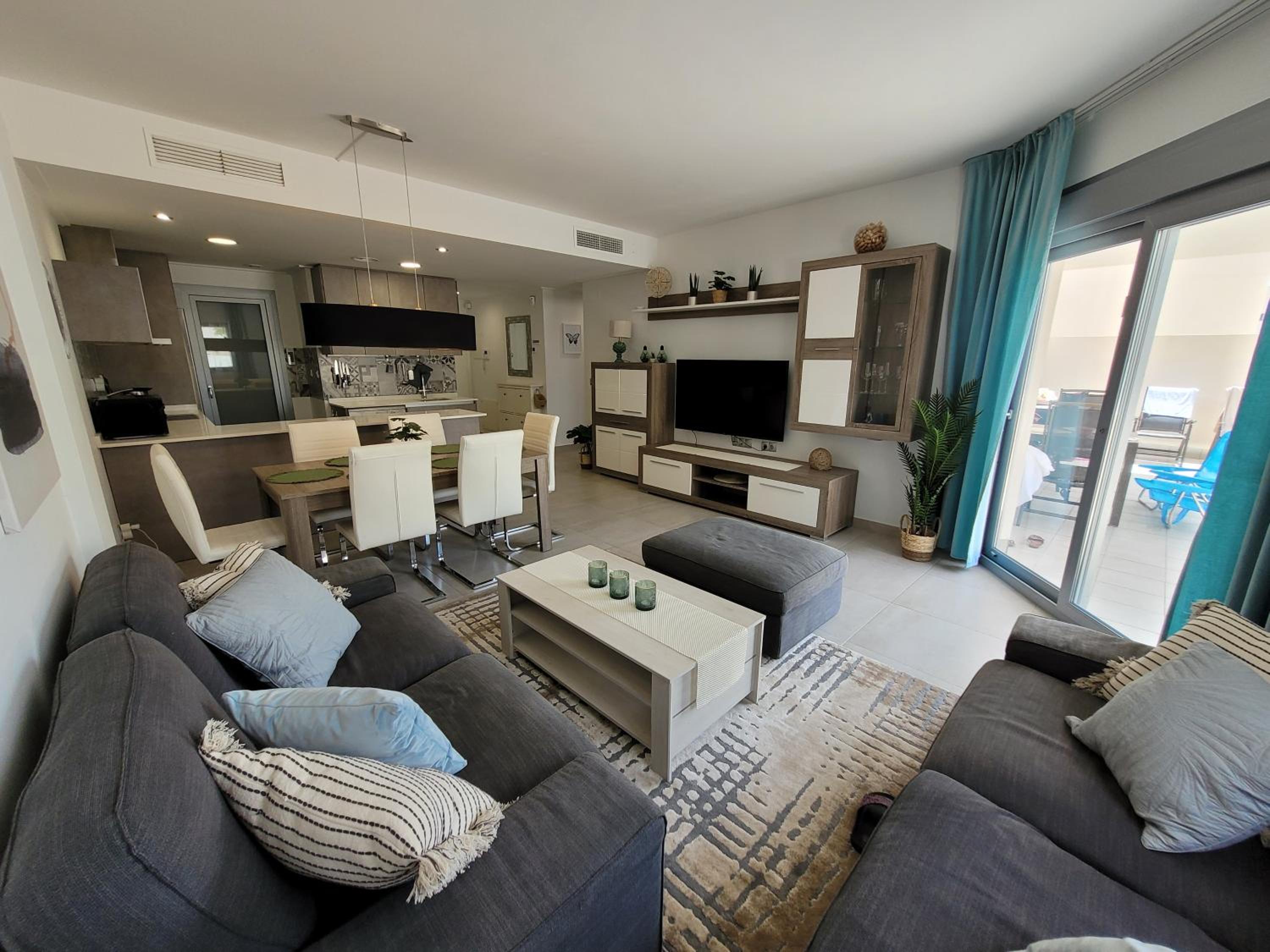 Modern Luxury Apartment with Pool & Terrace PMT01 view 3