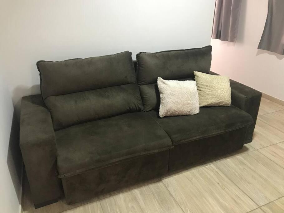 Casa com 2 quartos agradáveis com ar condicionado