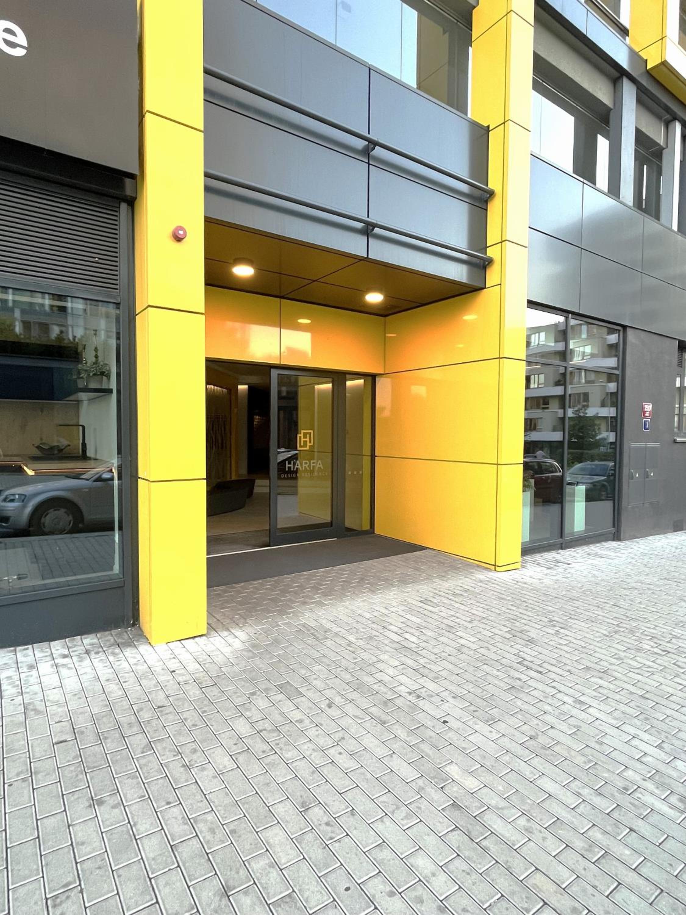 VIT Apartment - Free Parking - O2 Arena