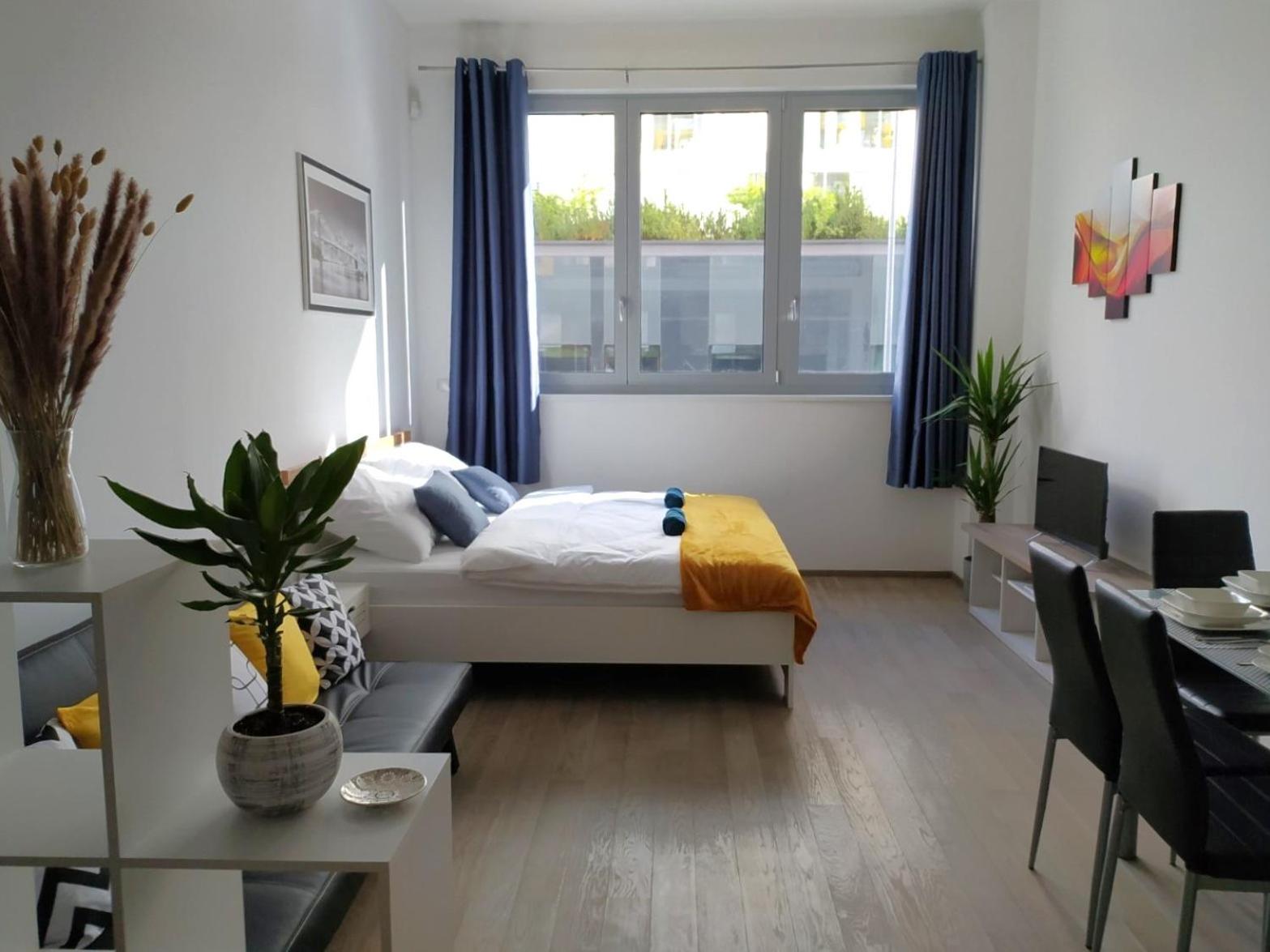 VIT Apartment - Free Parking - O2 Arena